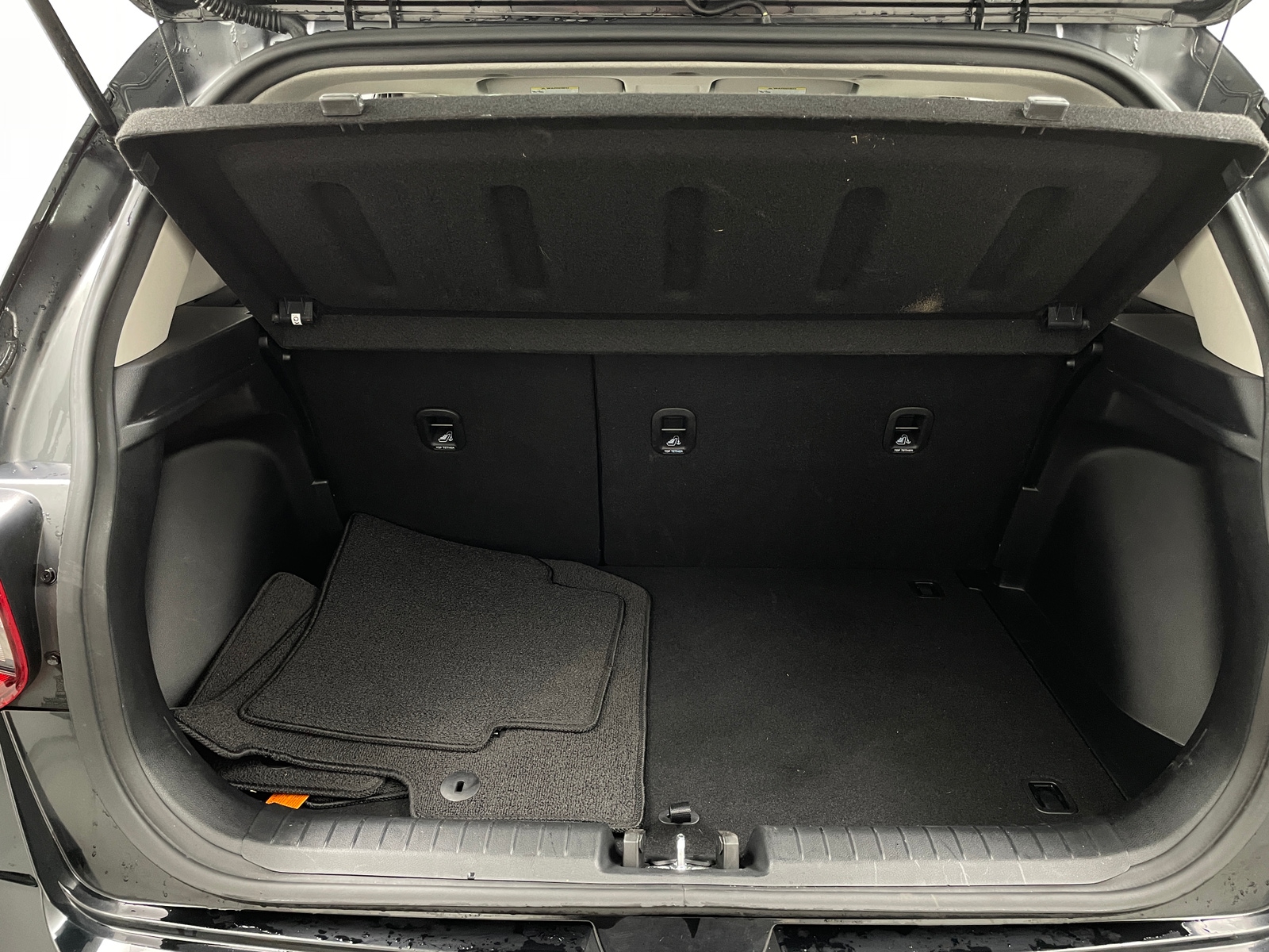 Thumbnail: 2021 Hyundai Venue - 7