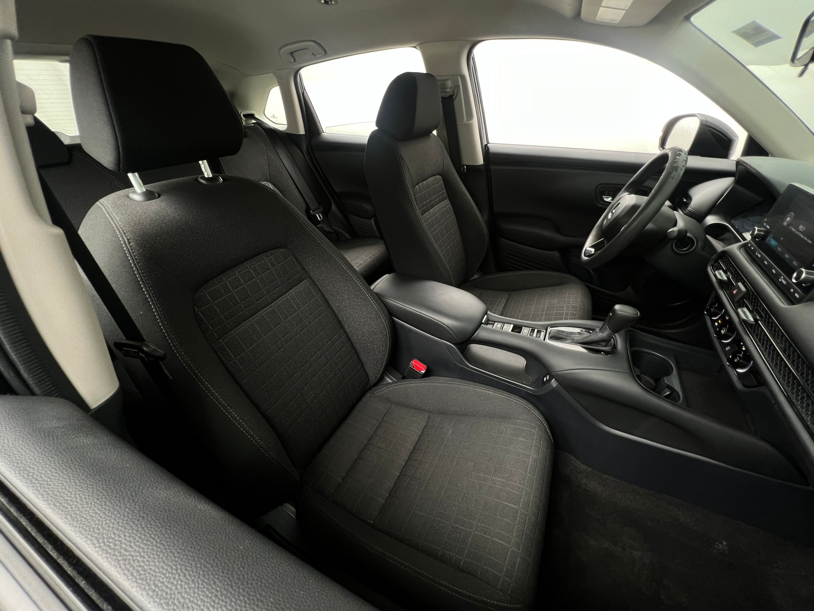 Thumbnail: 2025 Honda HR-V - 2