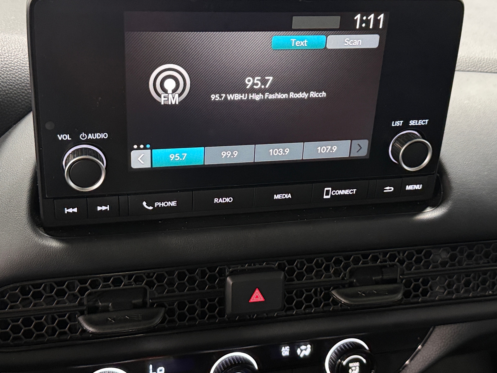 Thumbnail: 2025 Honda HR-V - 4