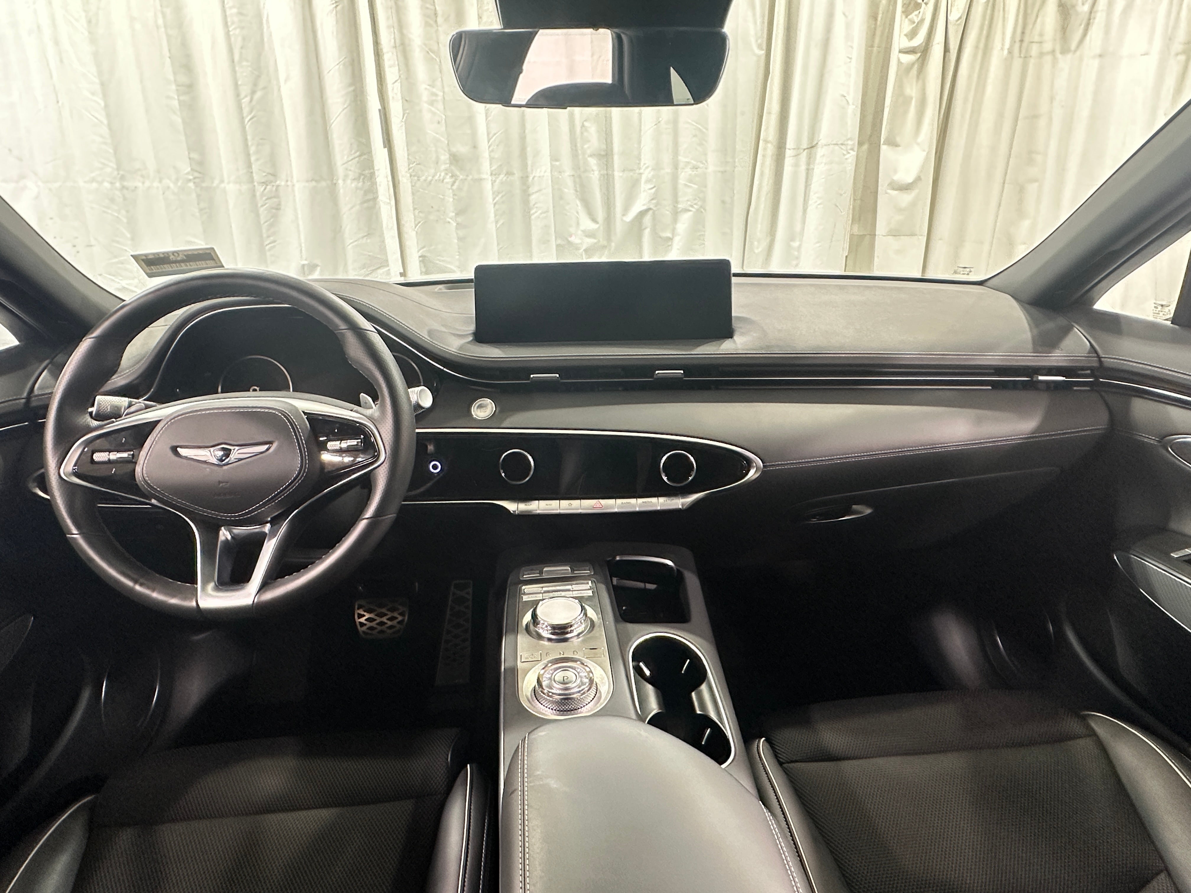 2022 GENESIS GV70 Standard - Photo 3
