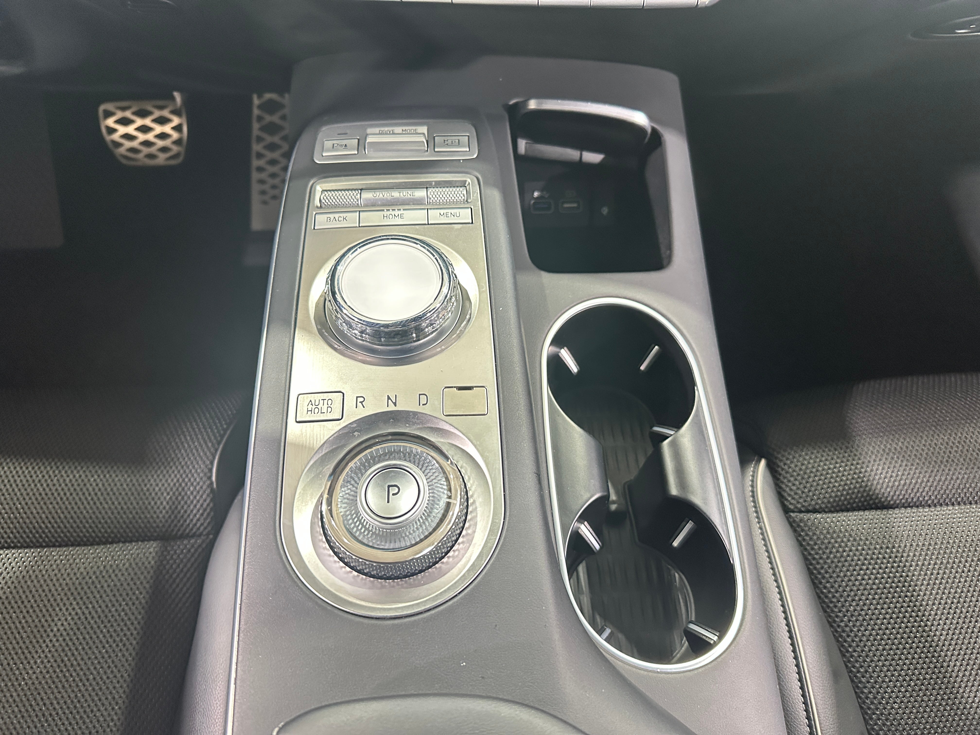 2022 GENESIS GV70 Standard - Photo 7
