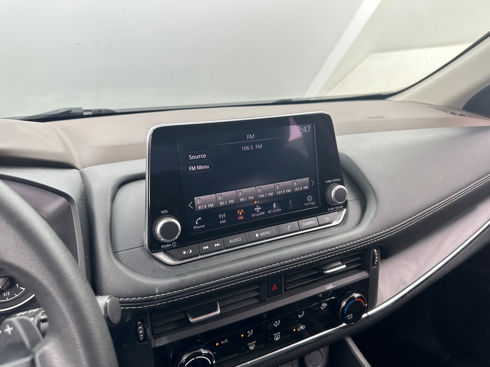 Thumbnail: 2023 Nissan Rogue - 4