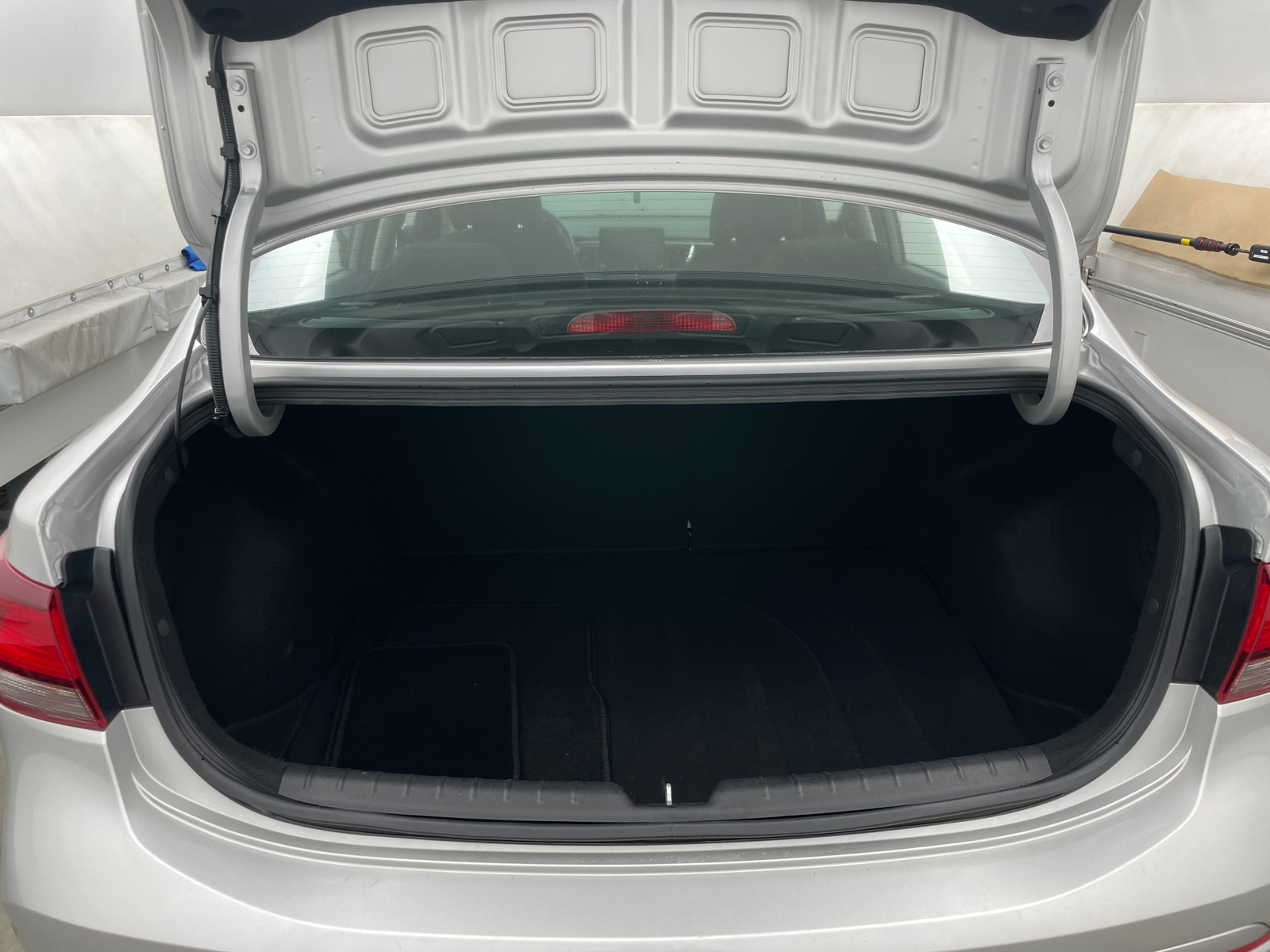 Thumbnail: 2022 Kia Rio - 7