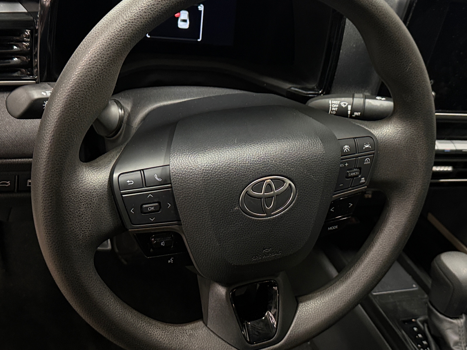 Thumbnail: 2025 Toyota Camry - 5