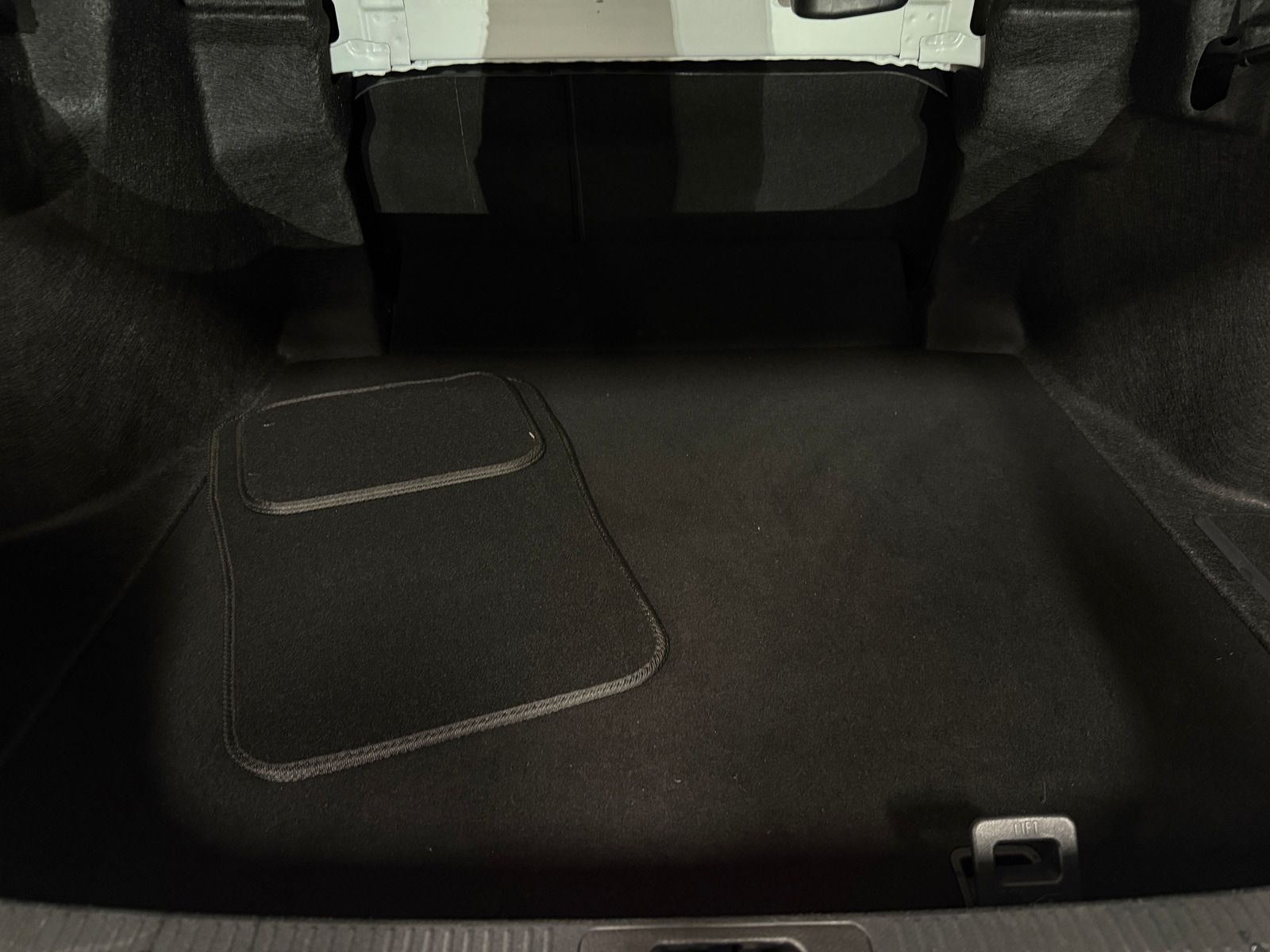 Thumbnail: 2025 Toyota Camry - 7