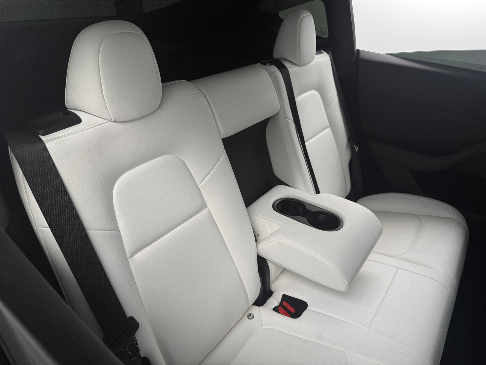 Thumbnail: 2024 Tesla Model Y - 5