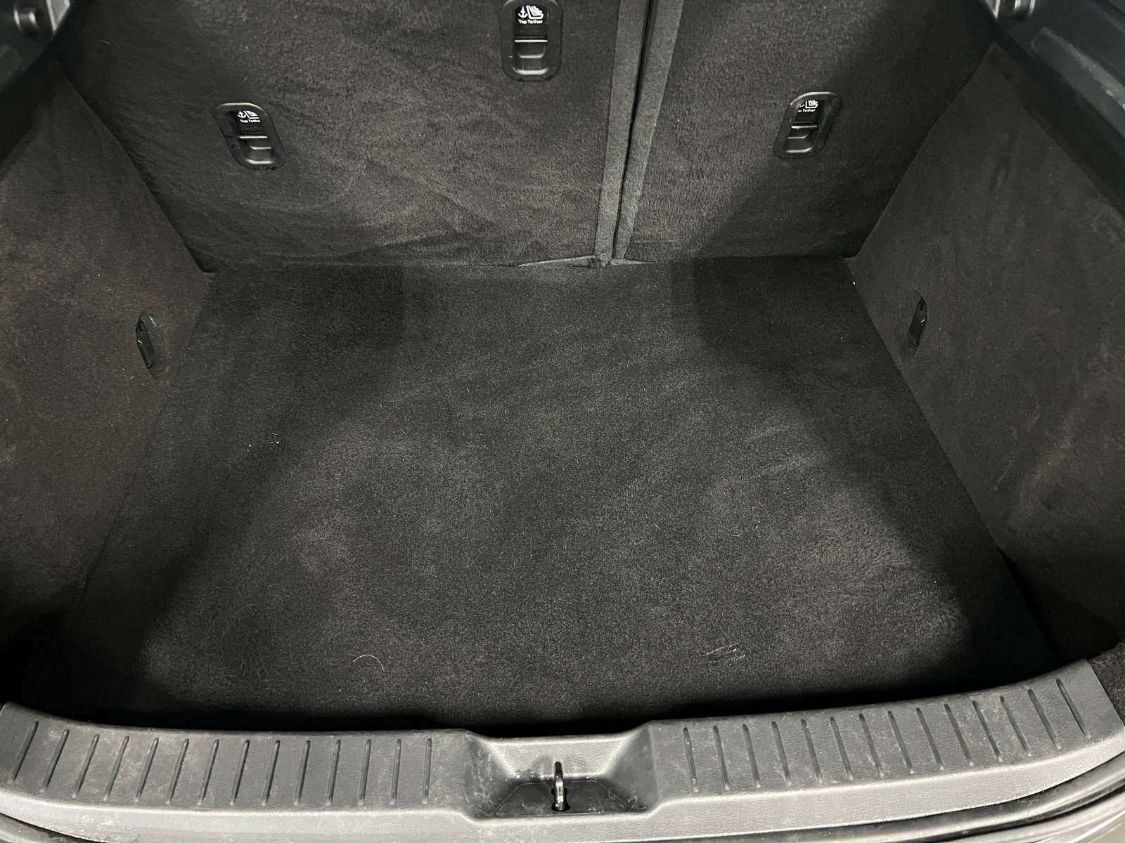 Thumbnail: 2022 Mazda CX-30 - 6