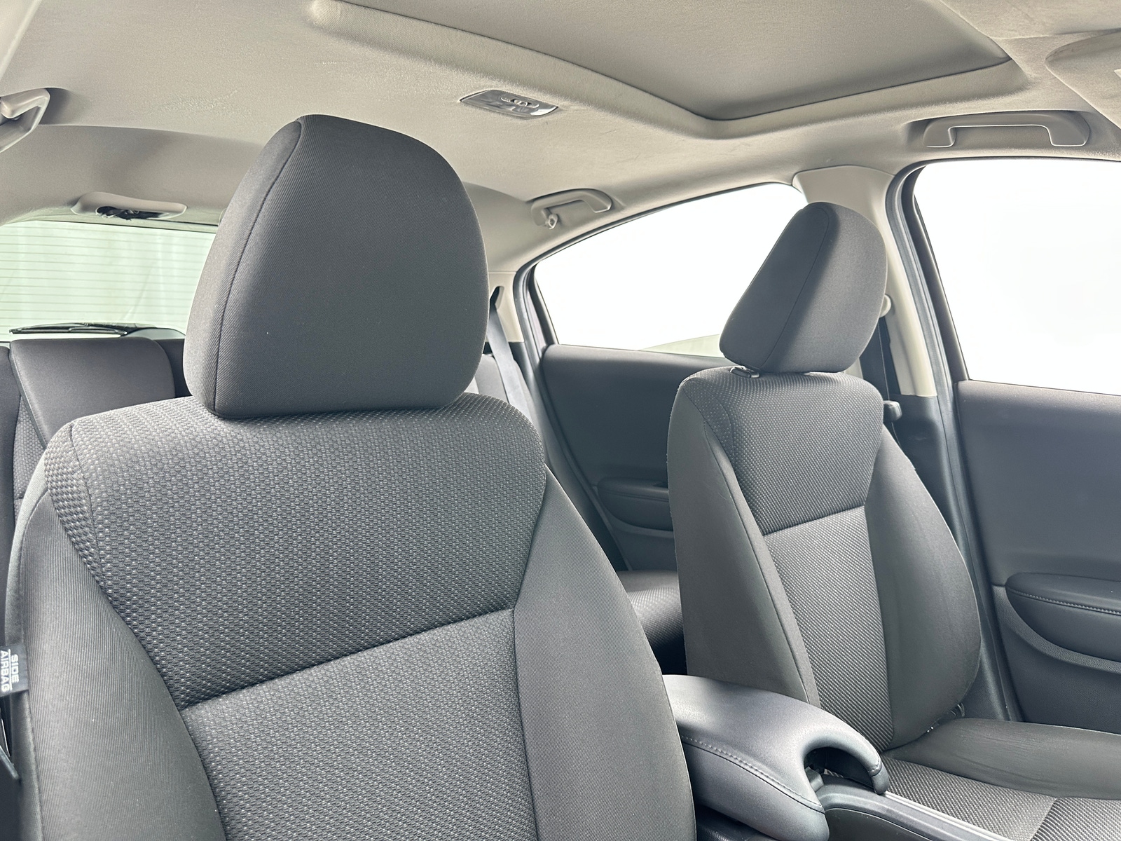 Thumbnail: 2018 Honda HR-V - 2