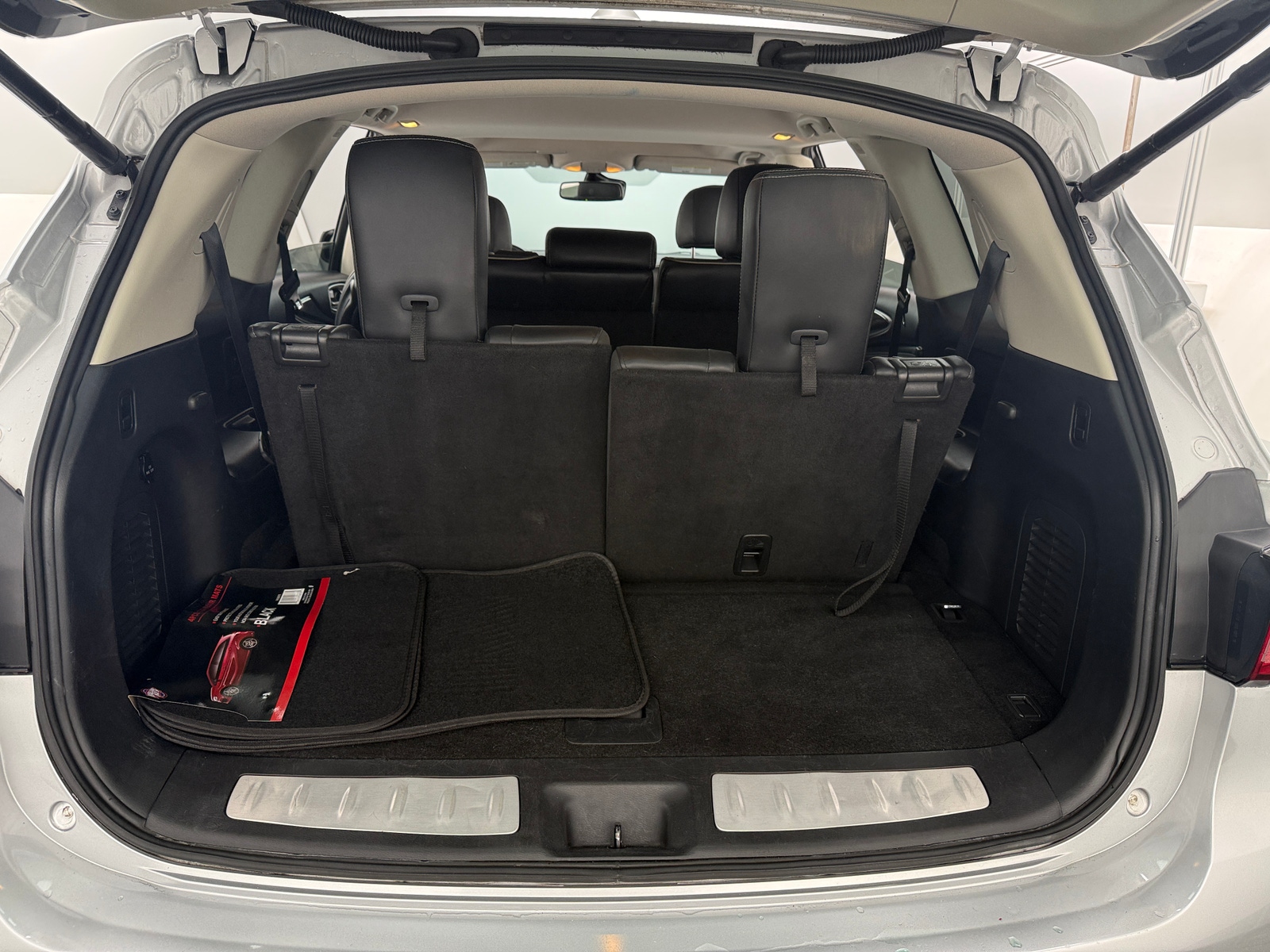 Thumbnail: 2019 INFINITI QX60 - 6