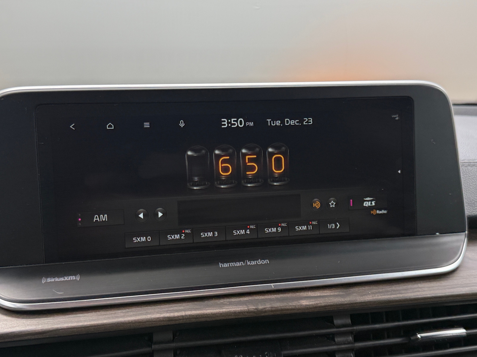 Thumbnail: 2022 Kia Telluride - 3