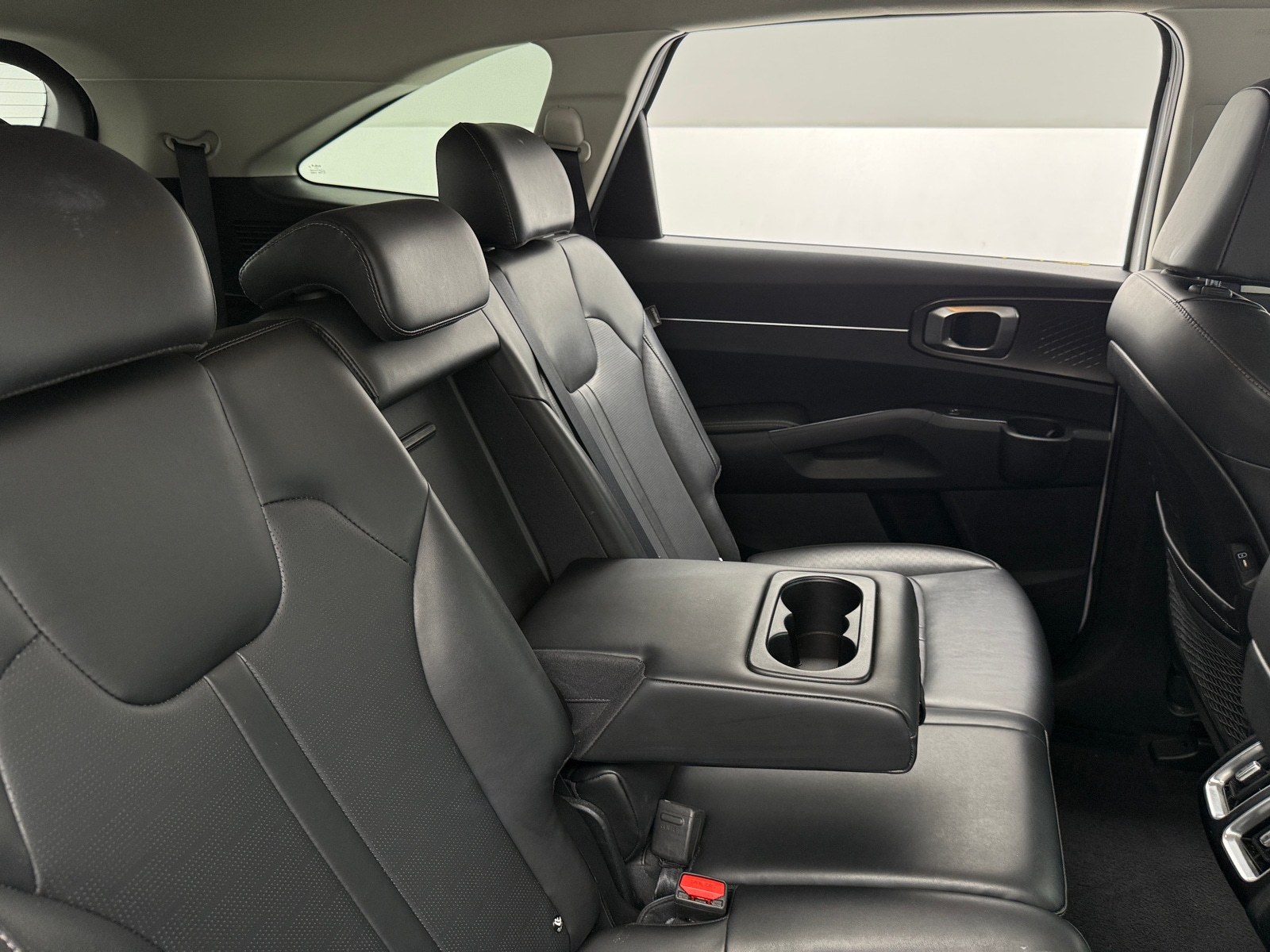 Thumbnail: 2024 Kia Sorento - 5