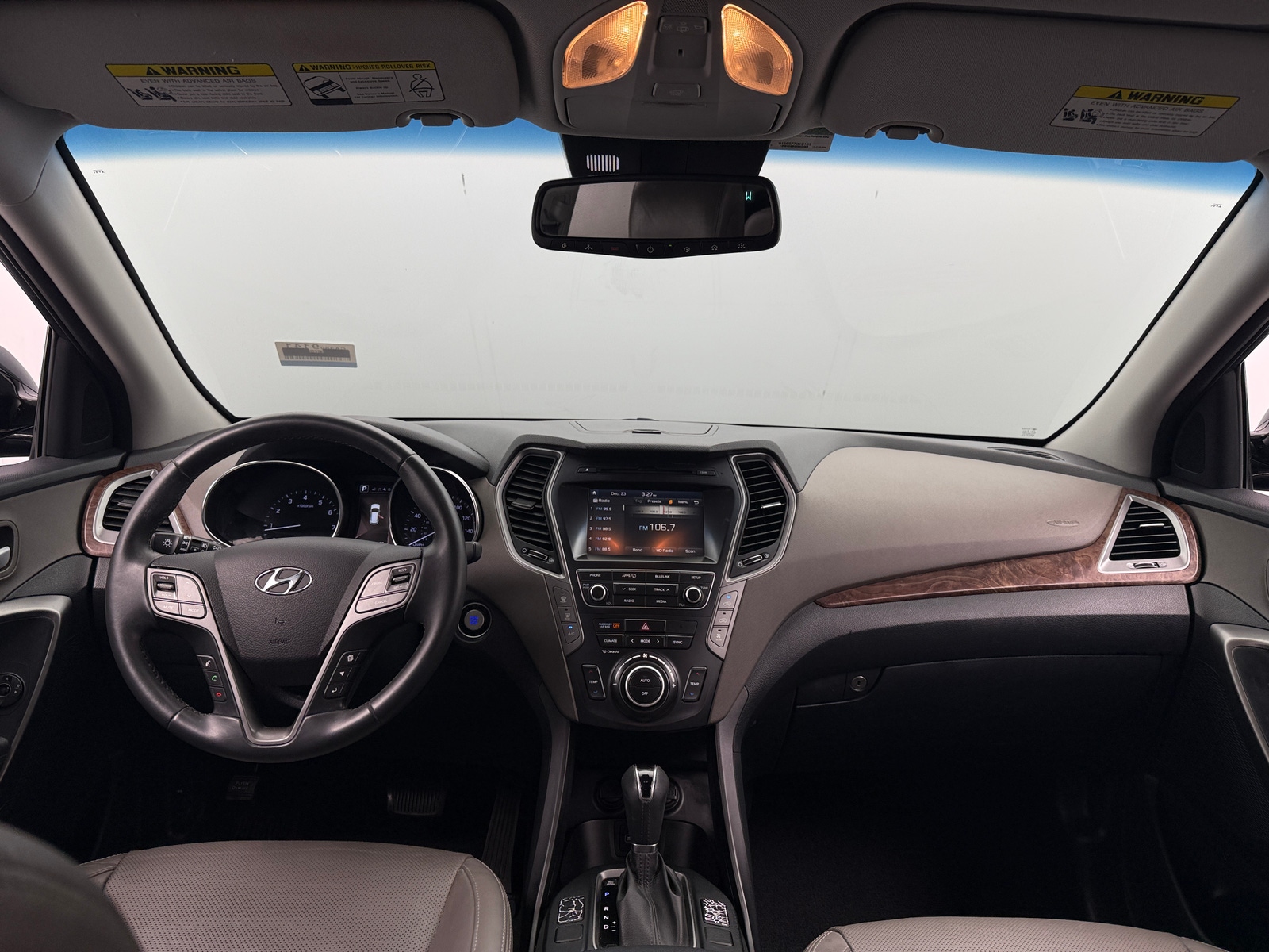 Thumbnail: 2017 Hyundai Santa Fe - 2