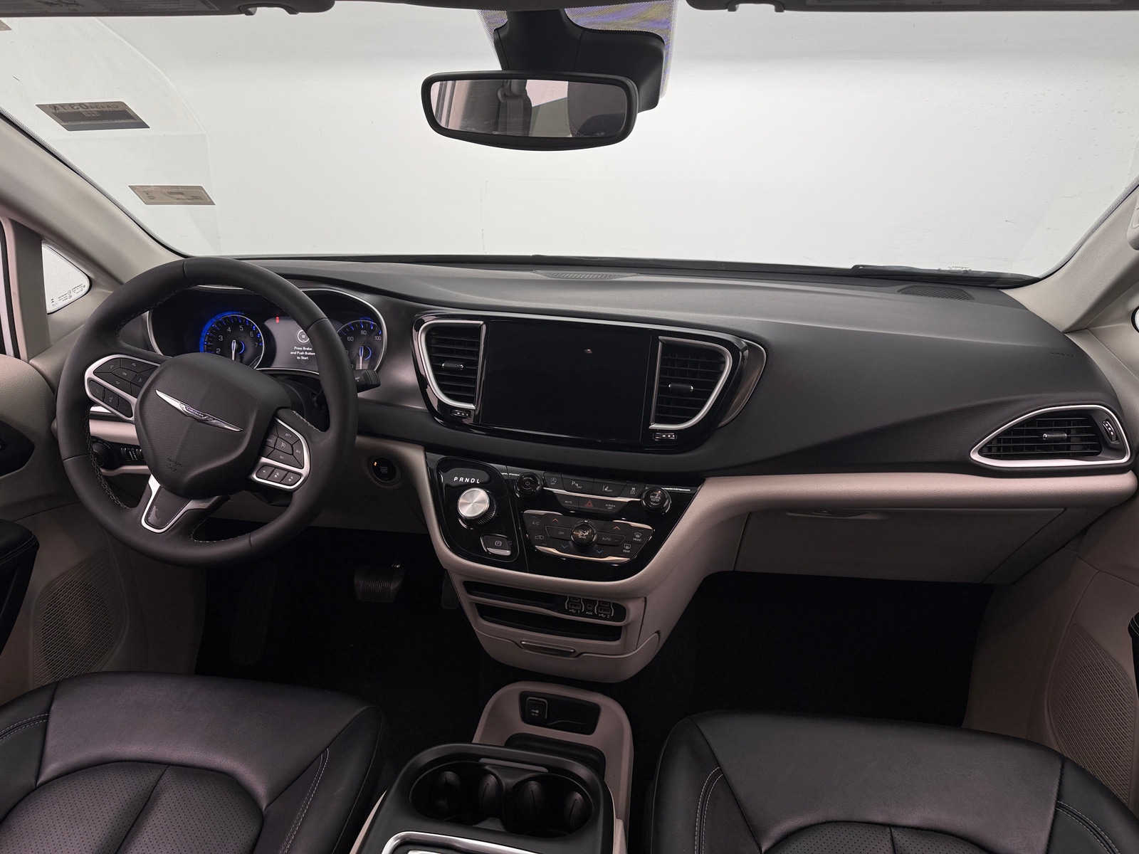 Thumbnail: 2024 Chrysler Pacifica - 2