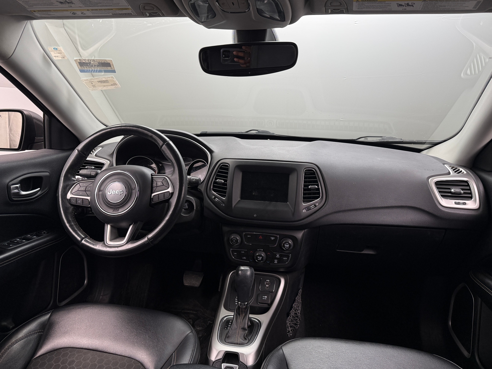 Thumbnail: 2018 Jeep Compass - 3