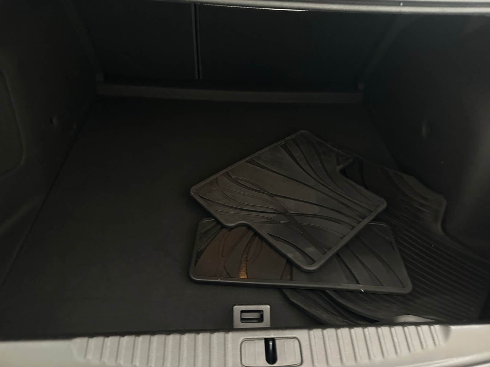 Thumbnail: 2015 Buick Verano - 6