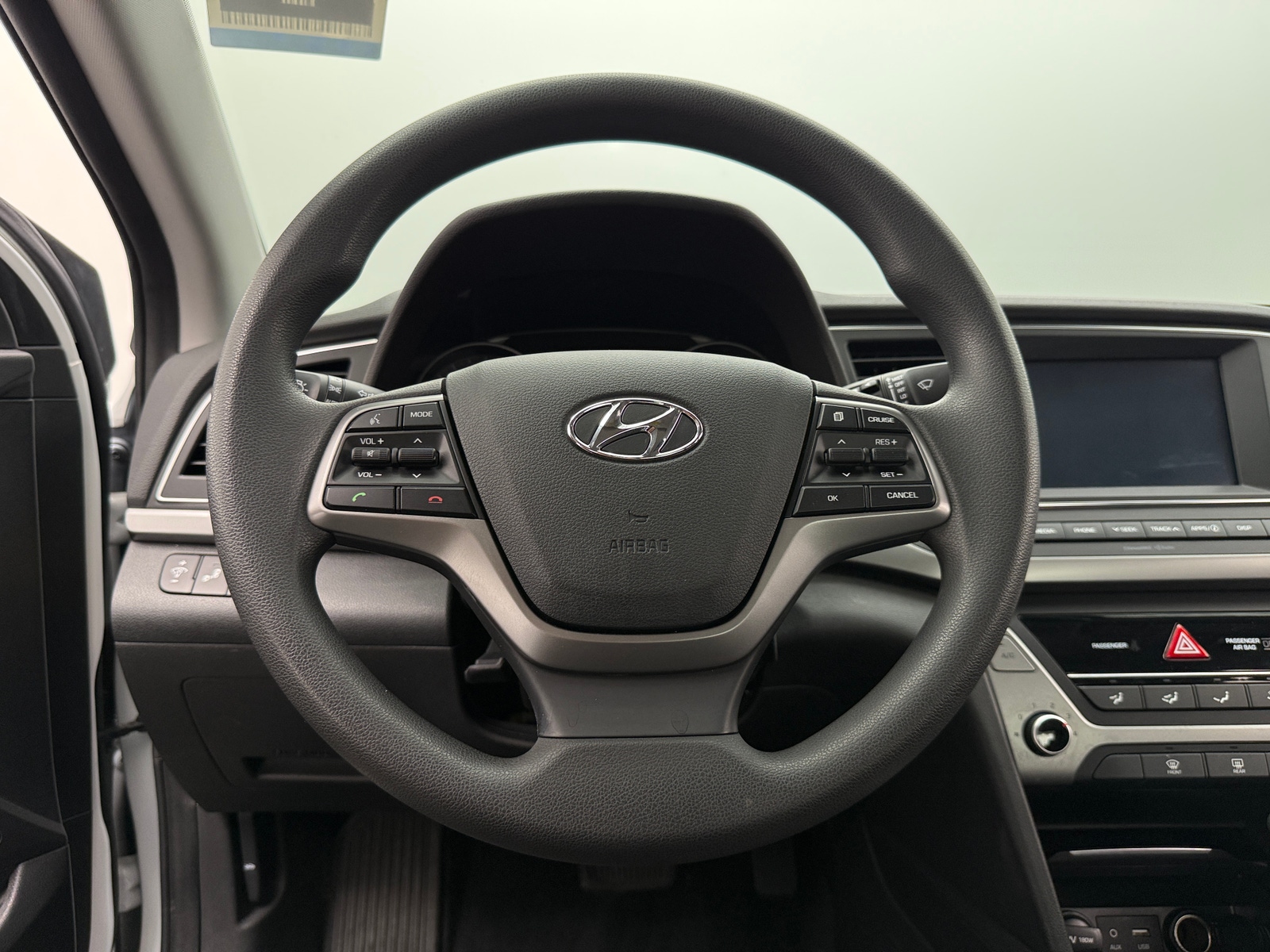 Thumbnail: 2018 Hyundai Elantra - 5