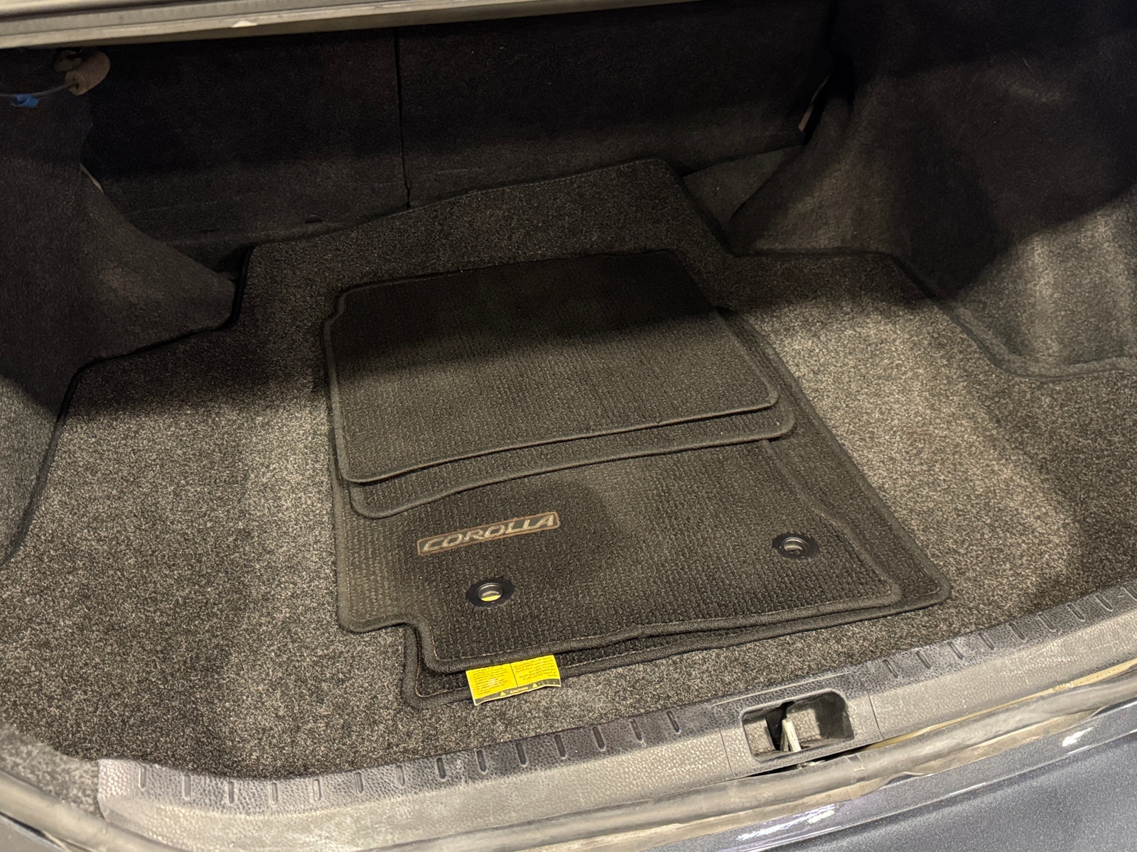 Thumbnail: 2015 Toyota Corolla - 7