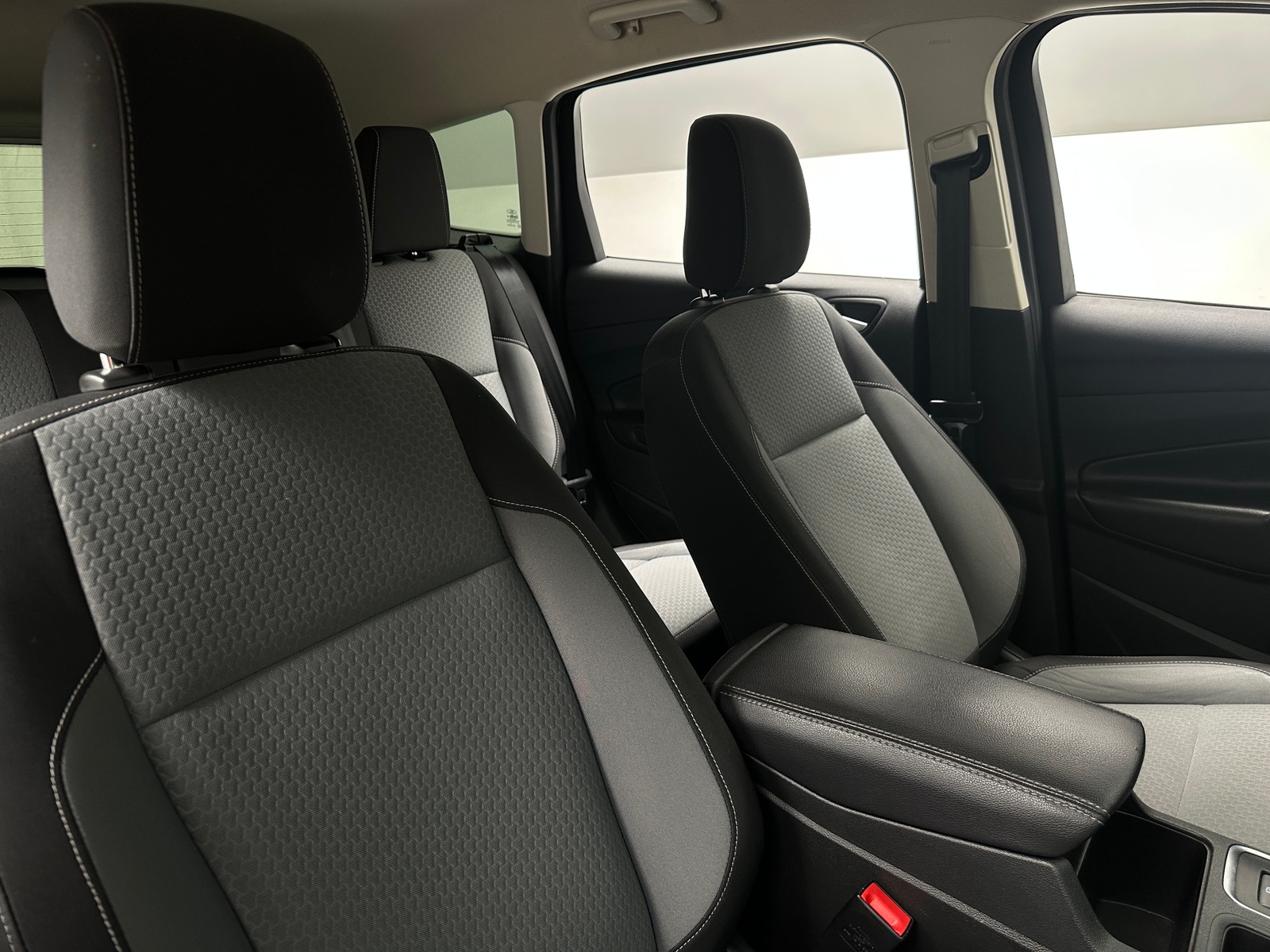 Thumbnail: 2019 Ford Escape - 2