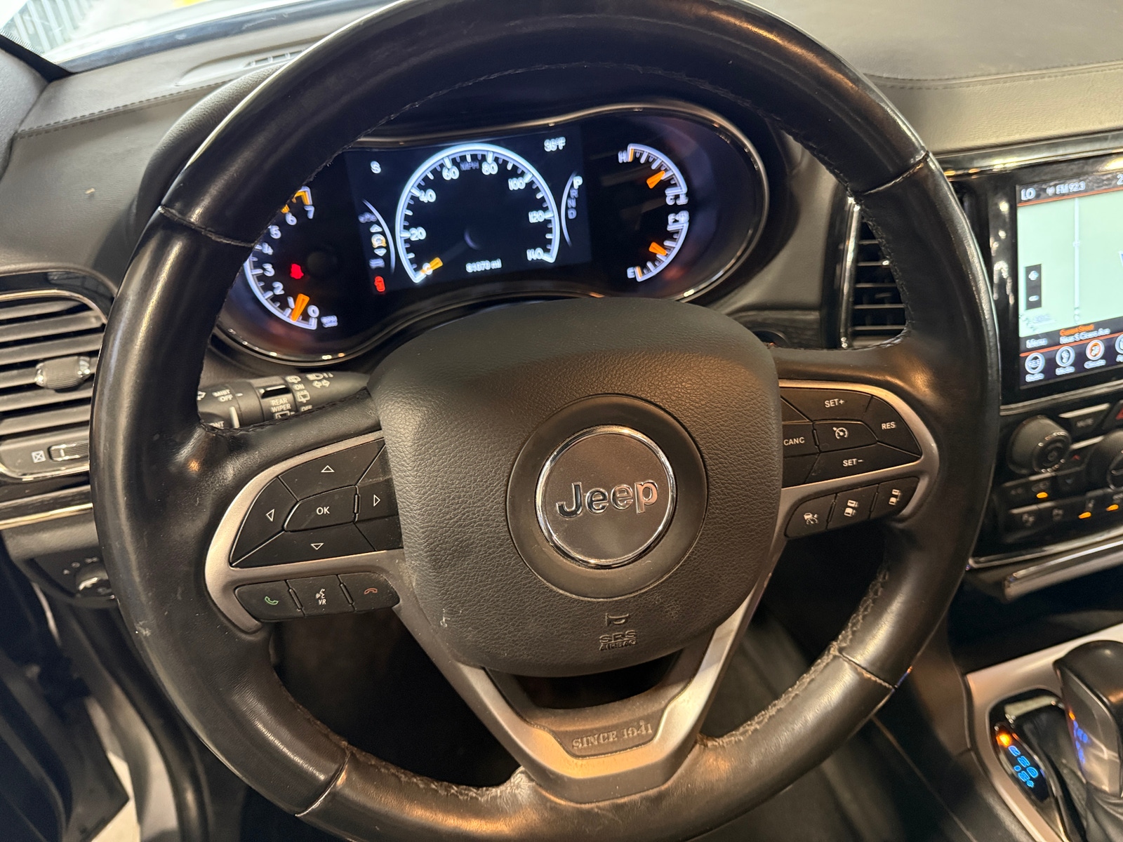 Thumbnail: 2019 Jeep Grand Cherokee - 4