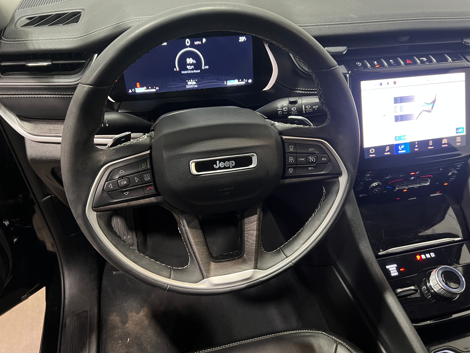 Thumbnail: 2023 Jeep Grand Cherokee - 4