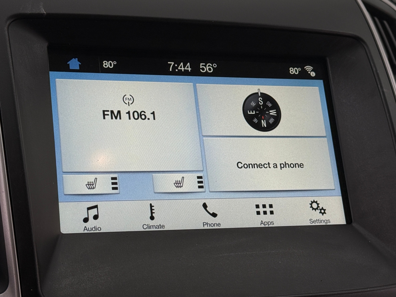 Thumbnail: 2017 Ford Edge - 3