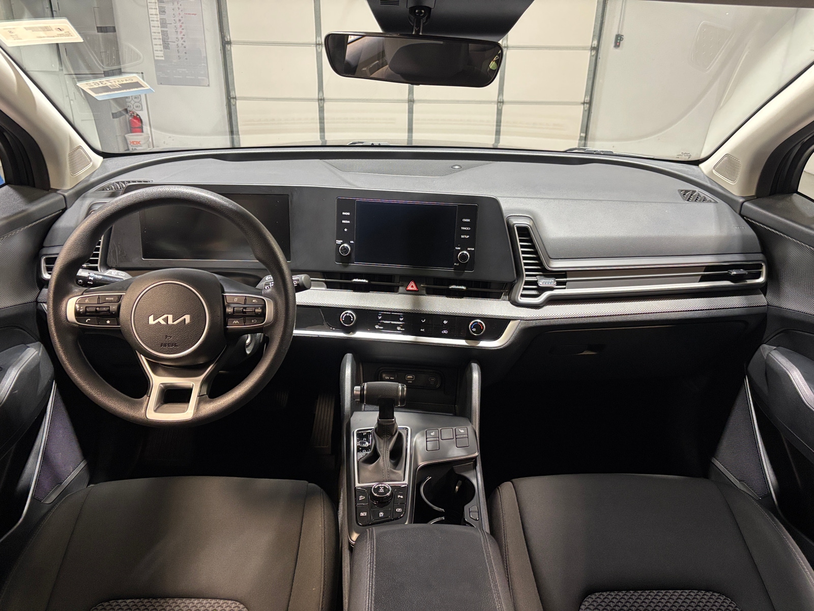 Thumbnail: 2024 Kia Sportage - 3