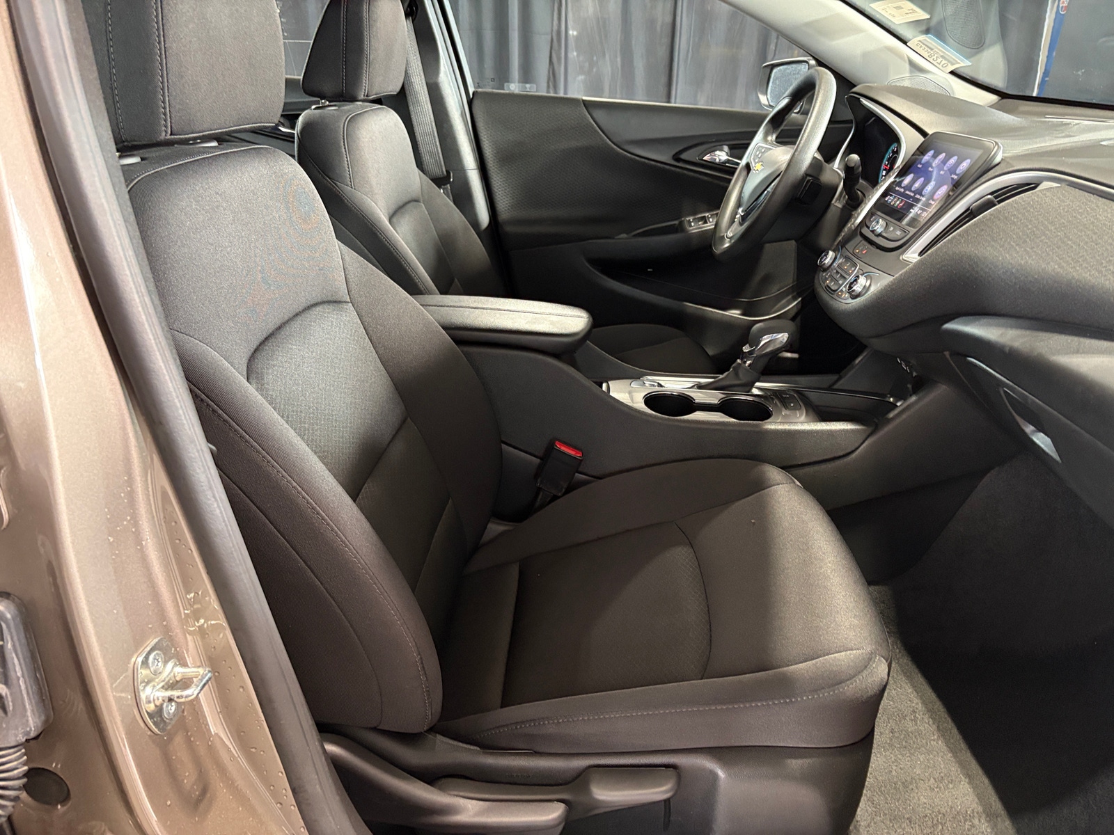 Thumbnail: 2024 Chevrolet Malibu - 2