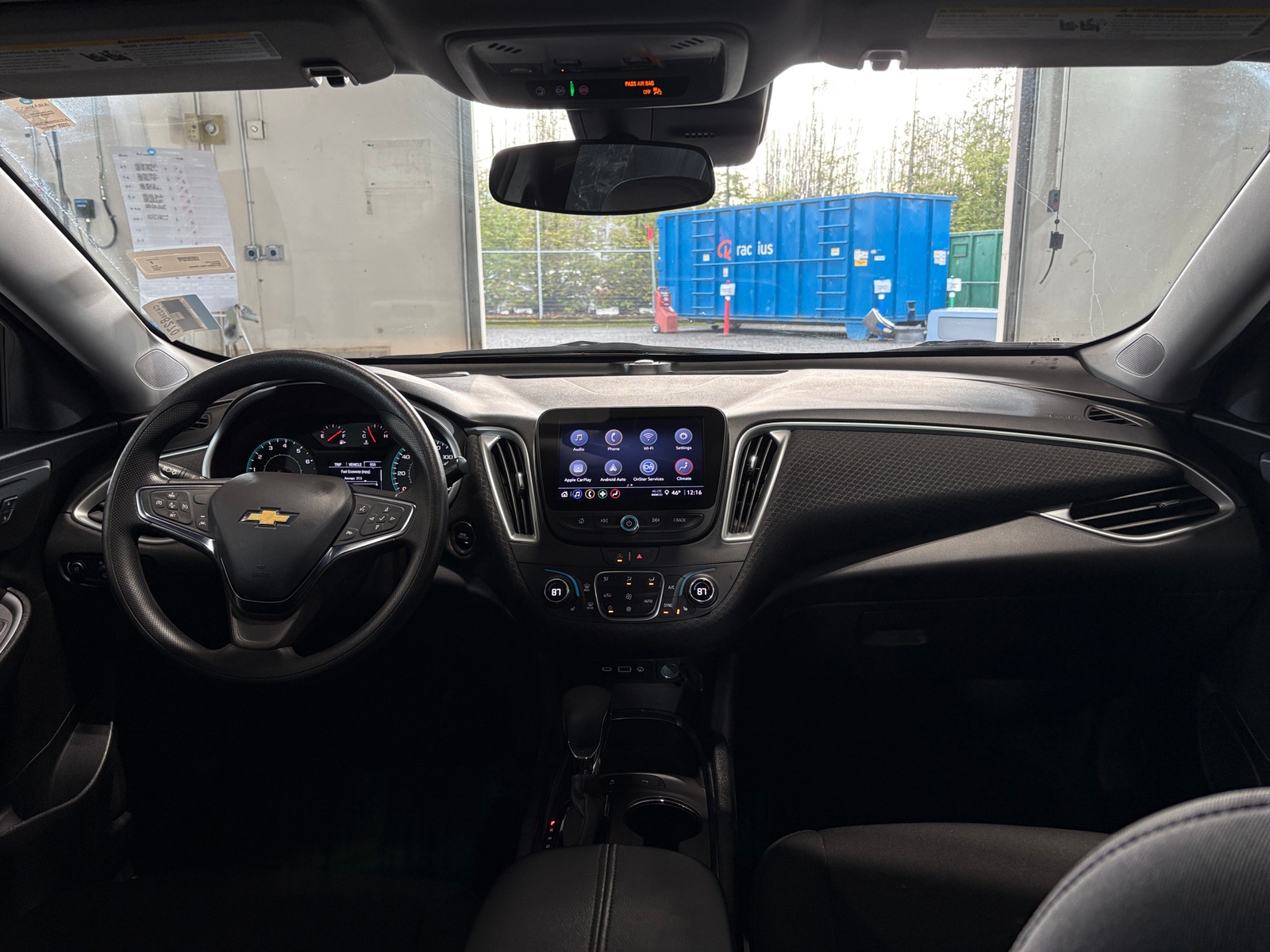 Thumbnail: 2024 Chevrolet Malibu - 3