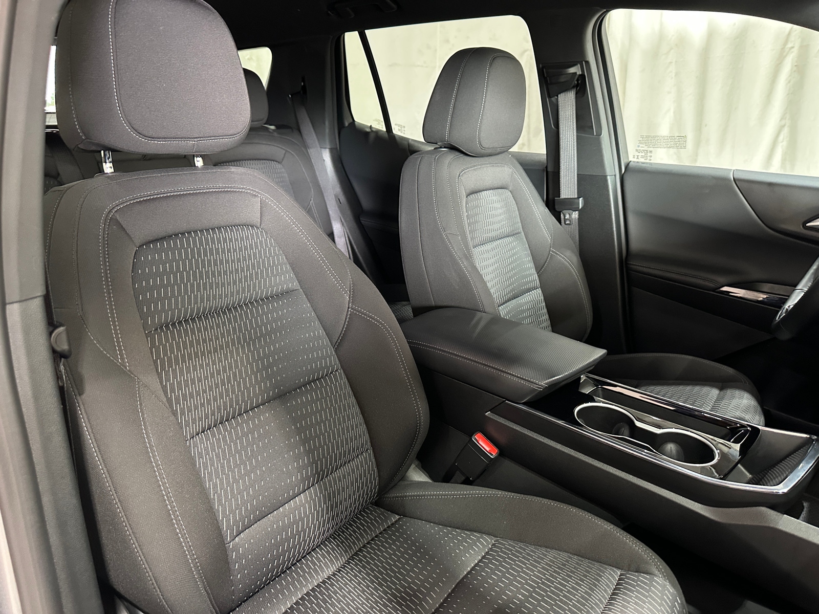 Thumbnail: 2025 Chevrolet Equinox - 2