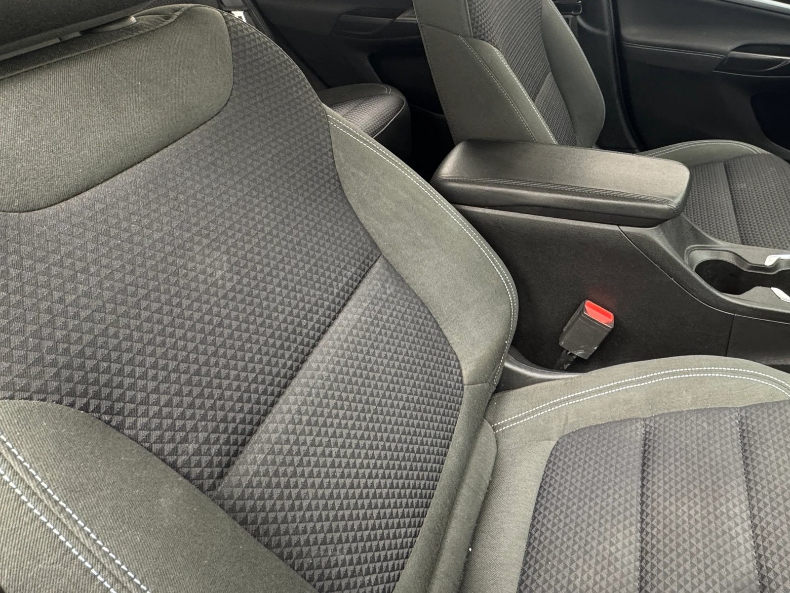 Thumbnail: 2023 Chevrolet Bolt EUV - 2