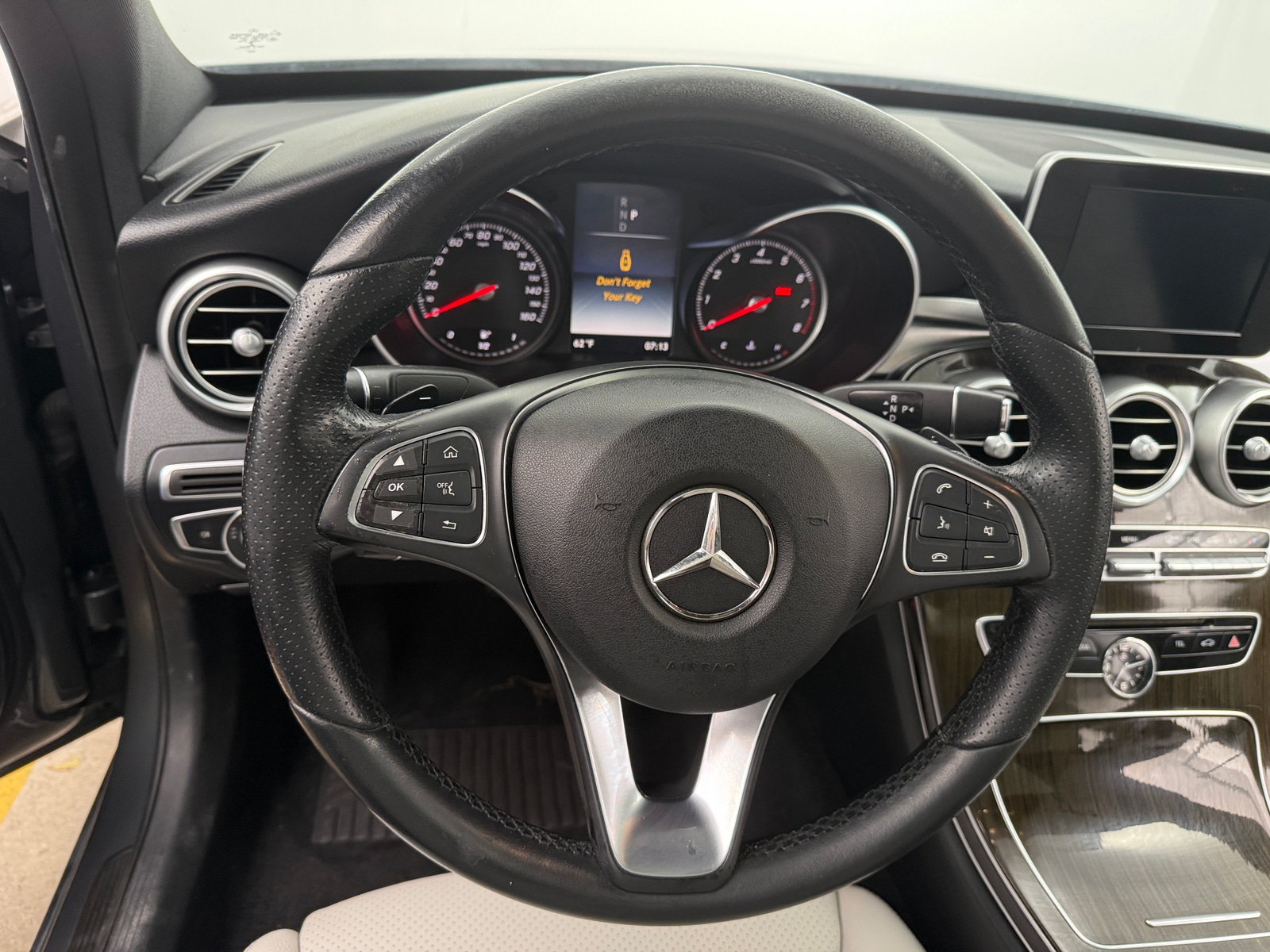 Thumbnail: 2018 Mercedes-Benz C-Class - 4