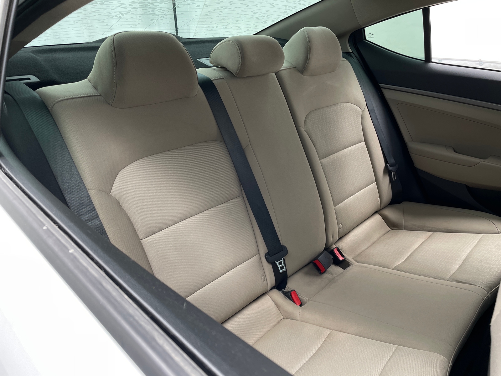 Thumbnail: 2017 Hyundai Elantra - 6