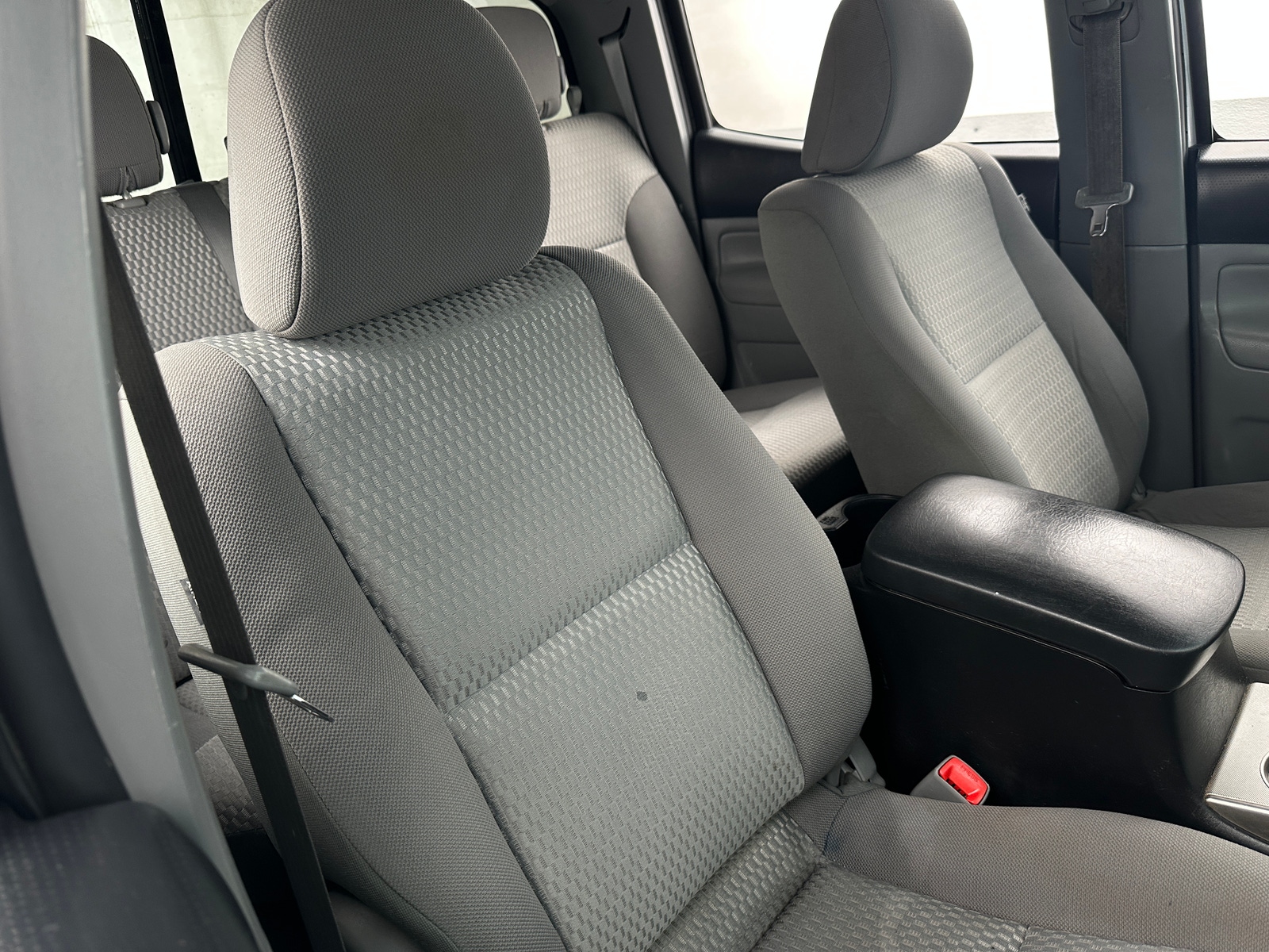 Thumbnail: 2015 Toyota Tacoma - 2