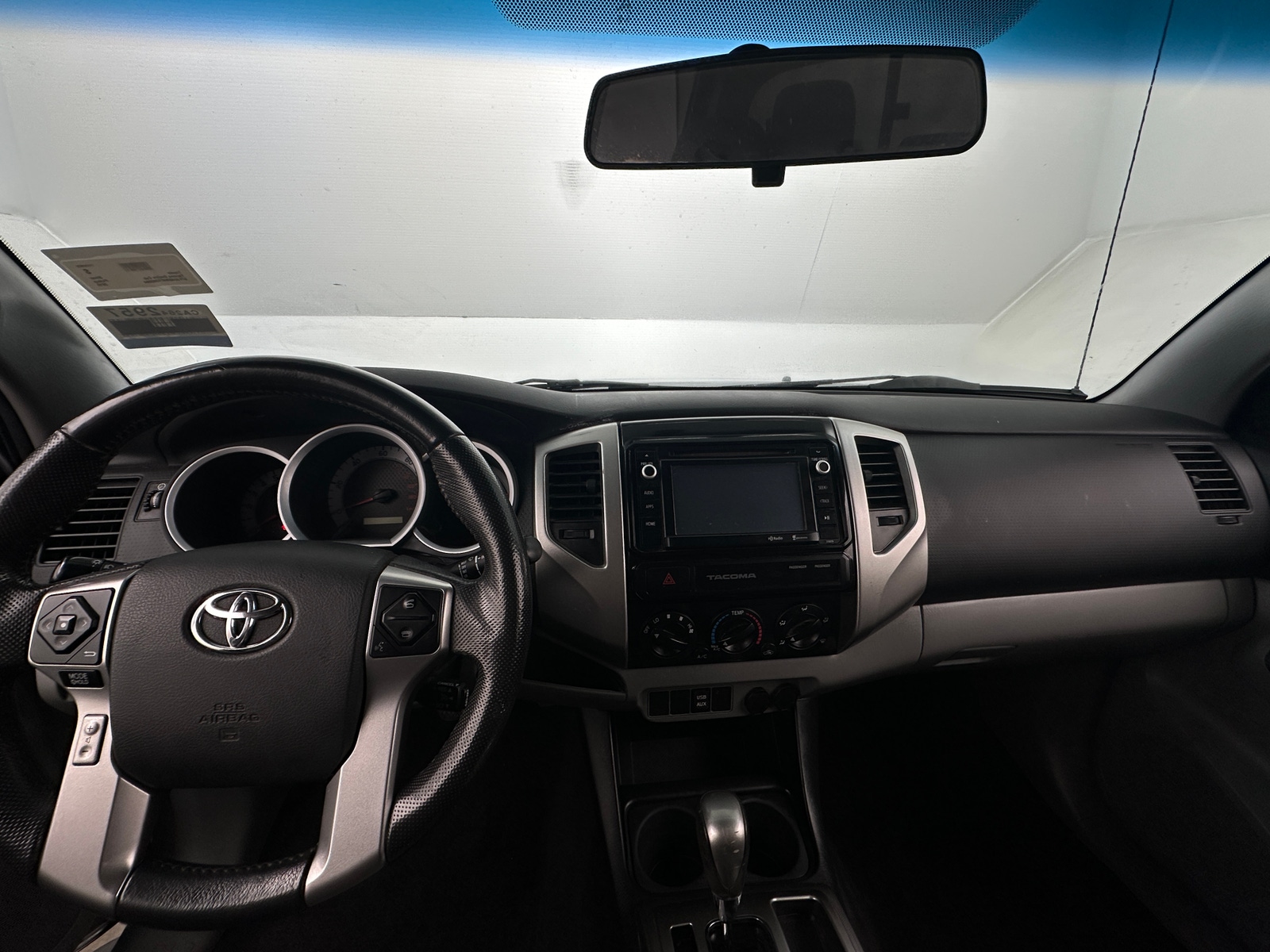 Thumbnail: 2015 Toyota Tacoma - 3