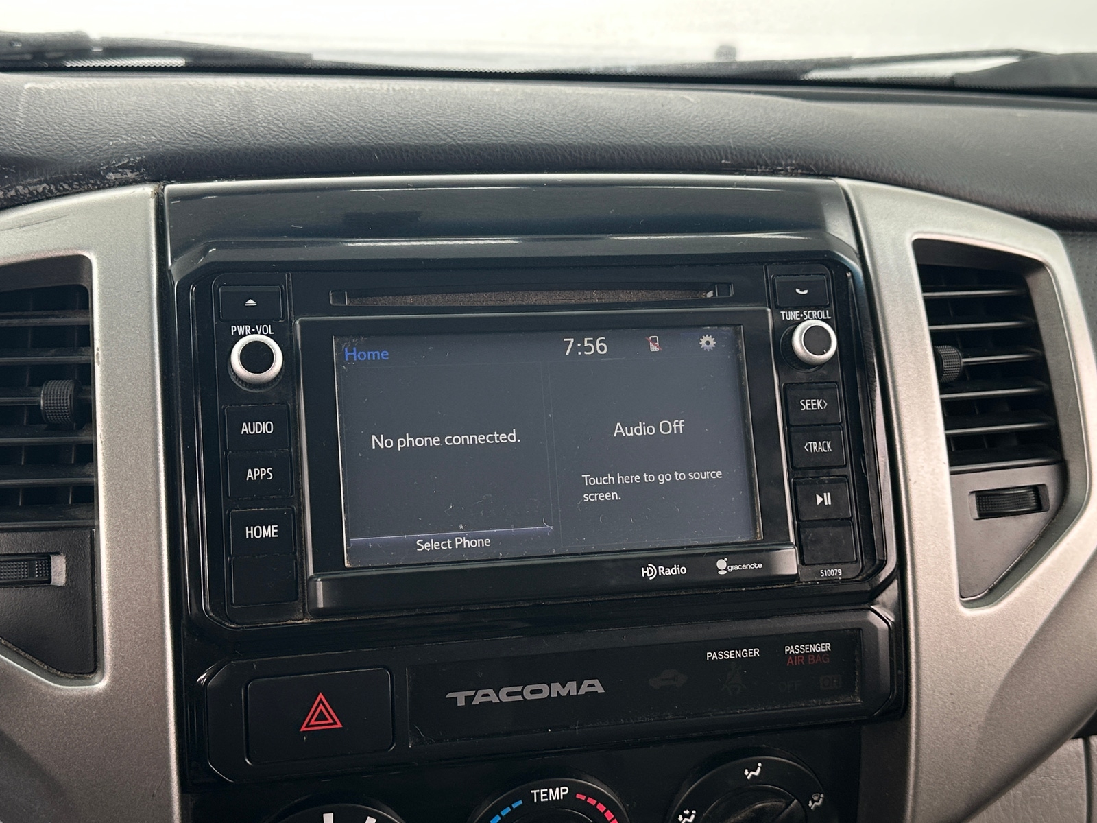 Thumbnail: 2015 Toyota Tacoma - 4