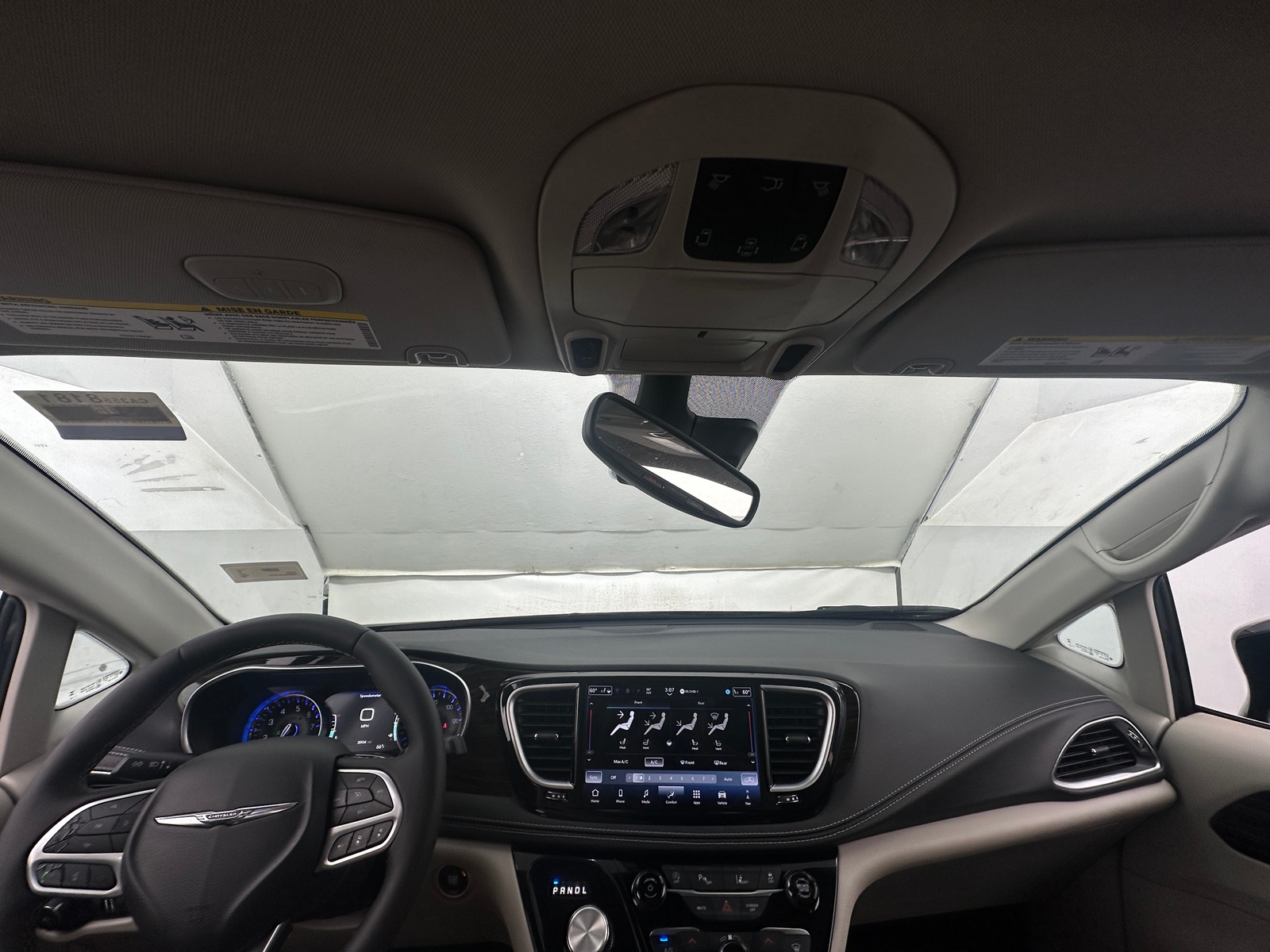 Thumbnail: 2024 Chrysler Pacifica - 2