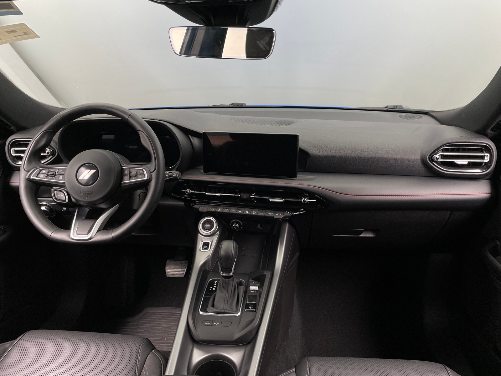 Thumbnail: 2023 Dodge Hornet - 2