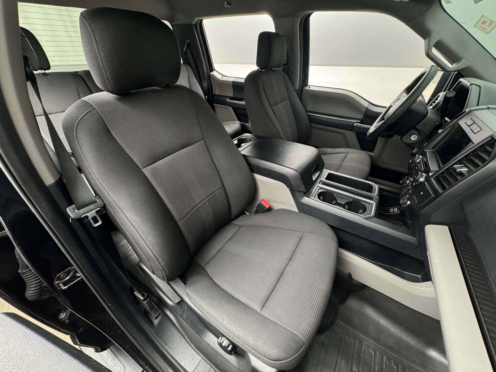 Thumbnail: 2020 Ford Econoline - 2