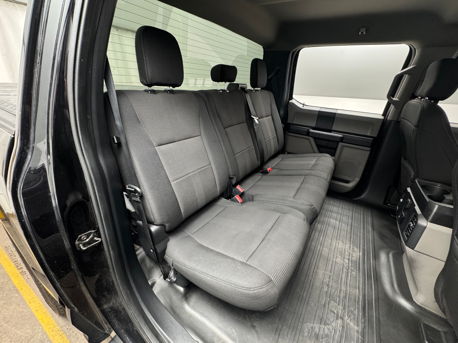 Thumbnail: 2020 Ford Econoline - 6