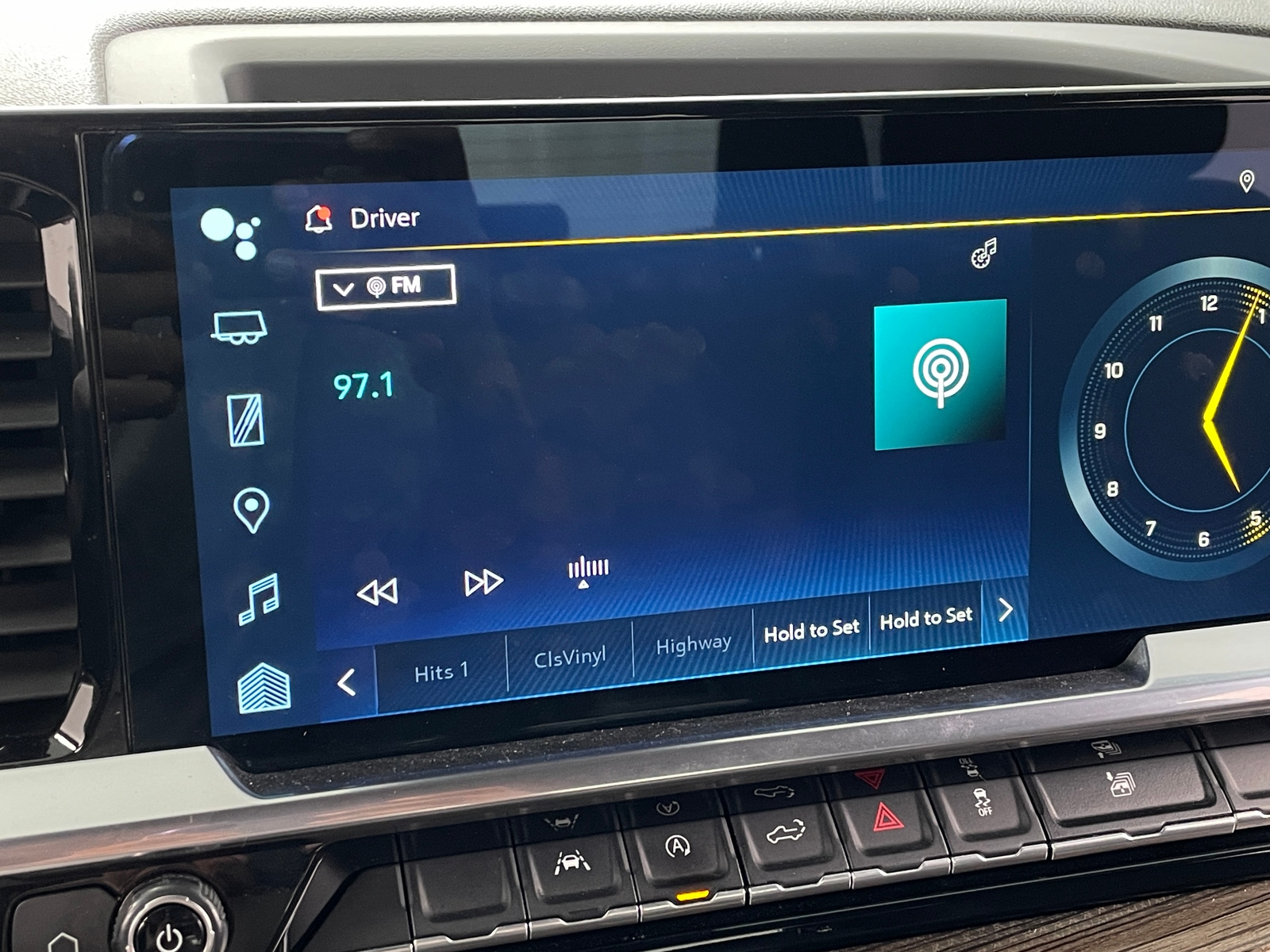 Thumbnail: 2023 Chevrolet Silverado 1500 - 4