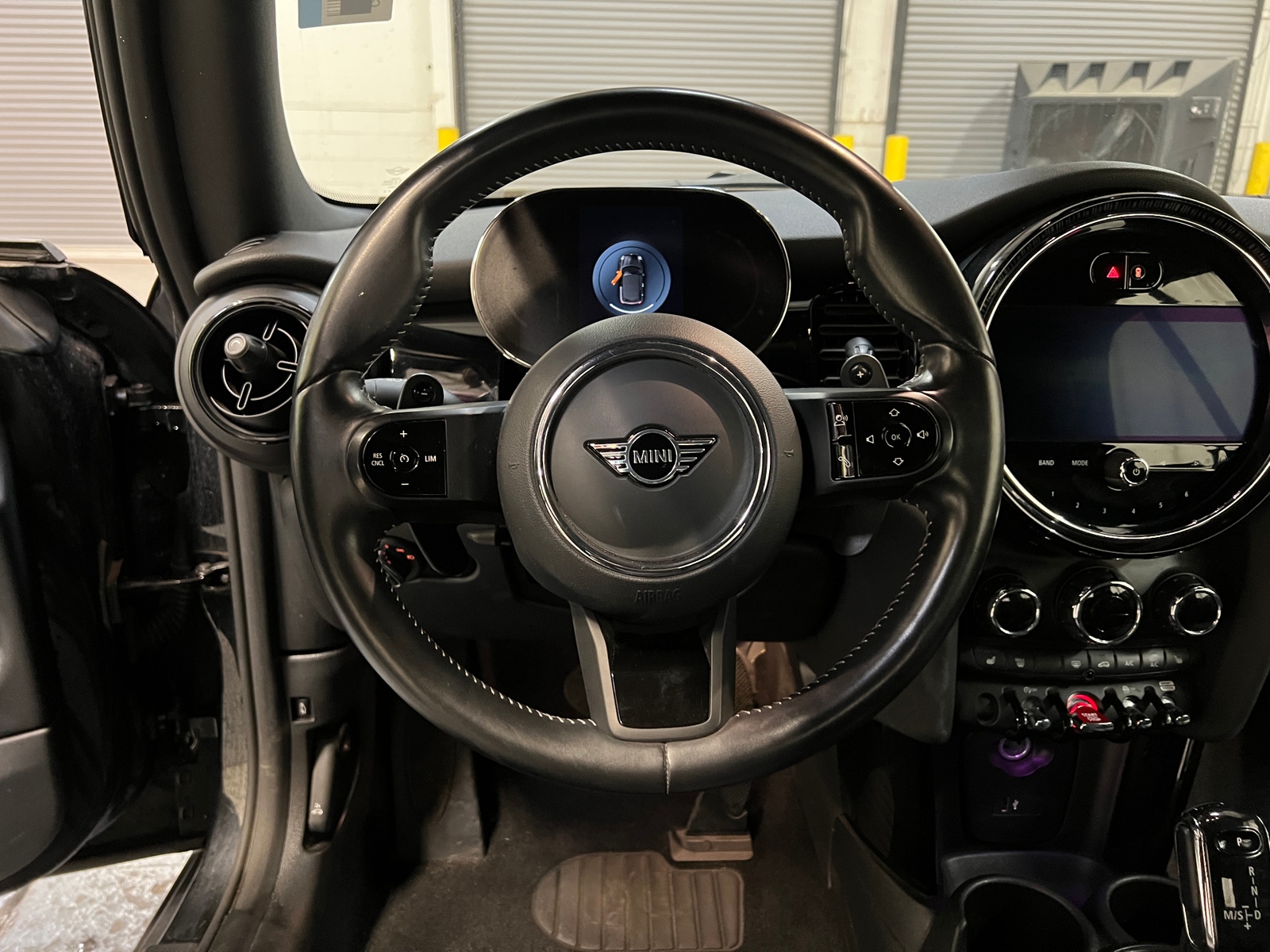 Thumbnail: 2024 MINI Cooper Convertible - 4