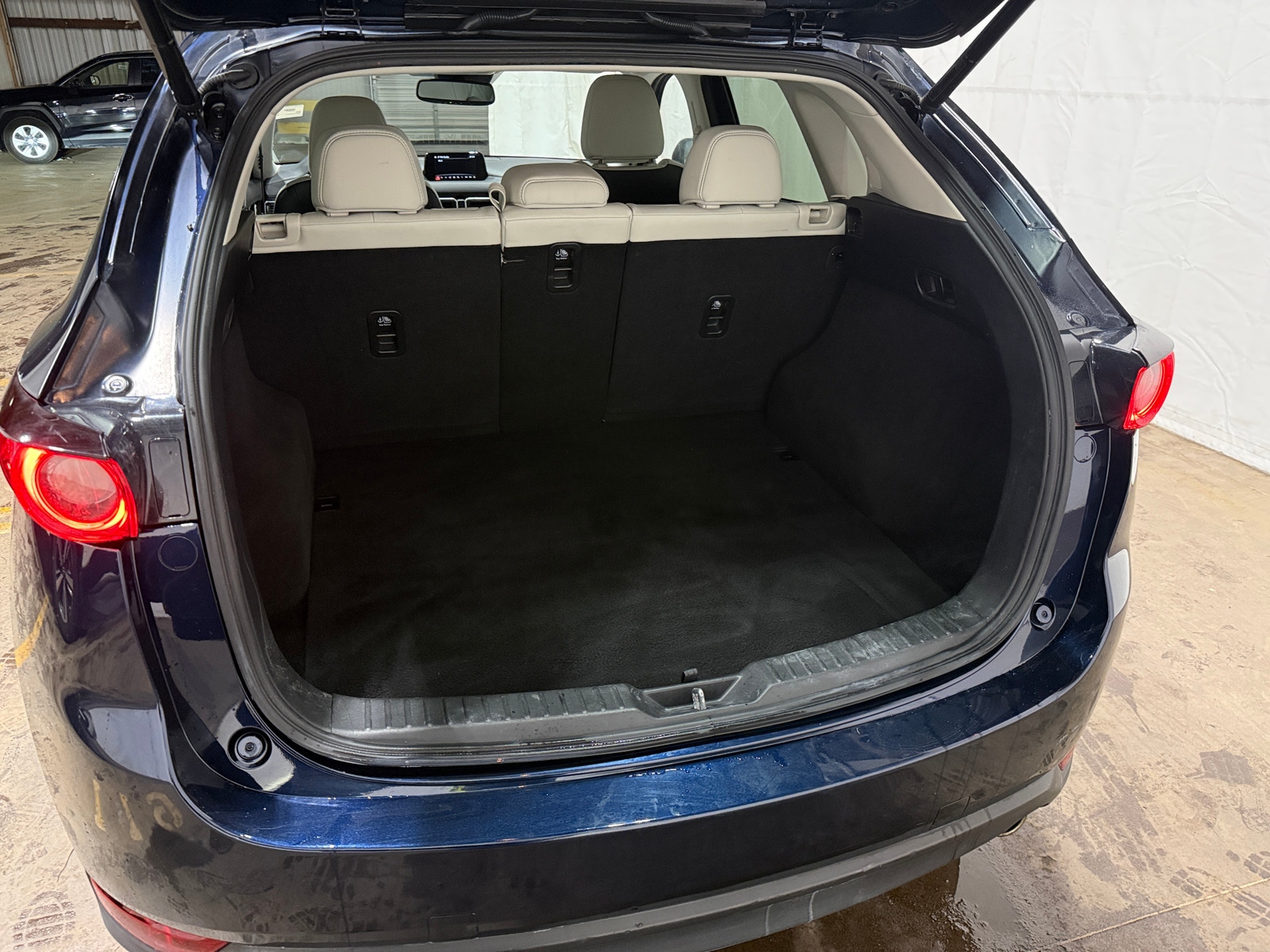 Thumbnail: 2017 Mazda CX-5 - 6