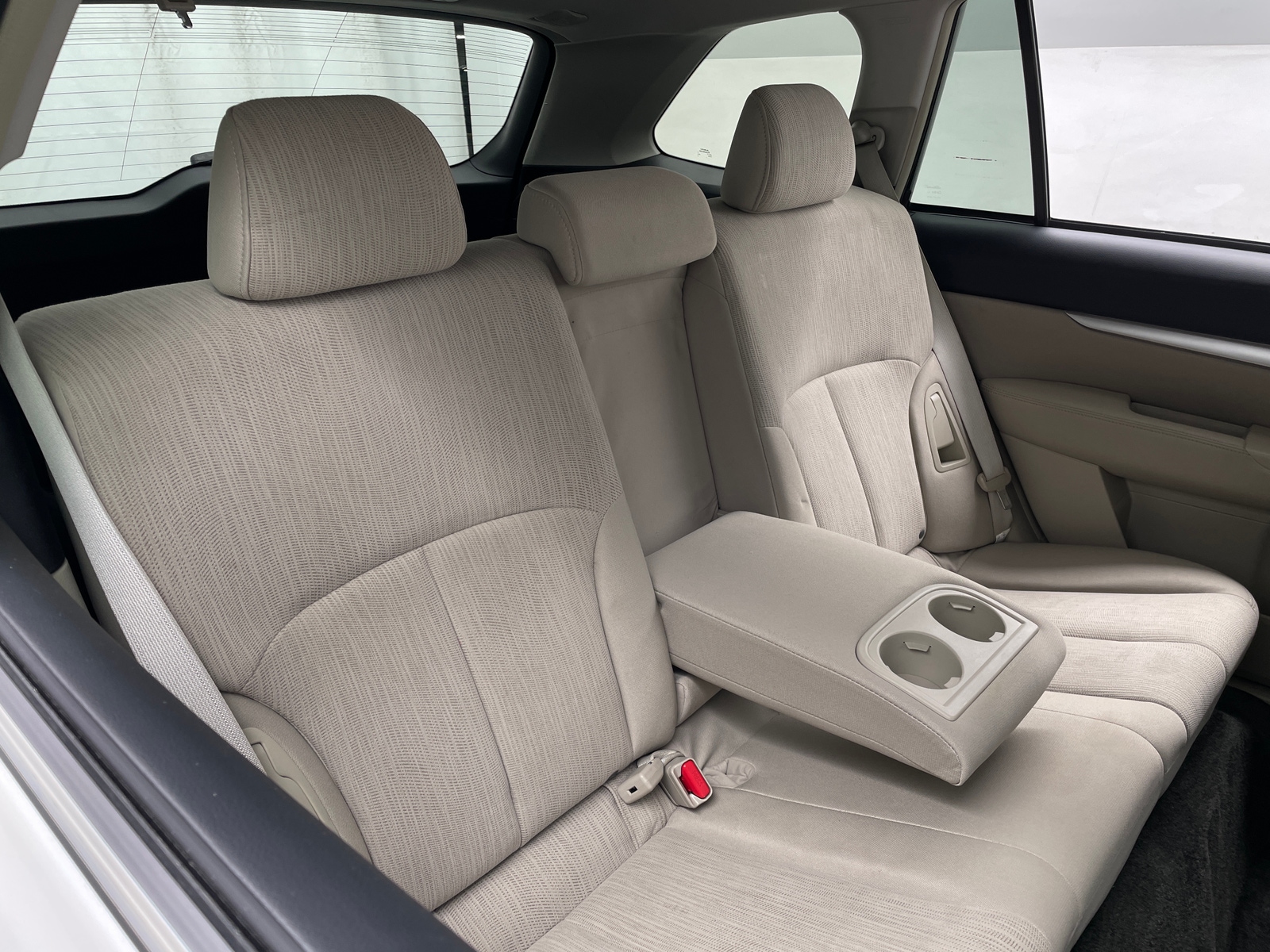 Thumbnail: 2014 Subaru Outback - 6