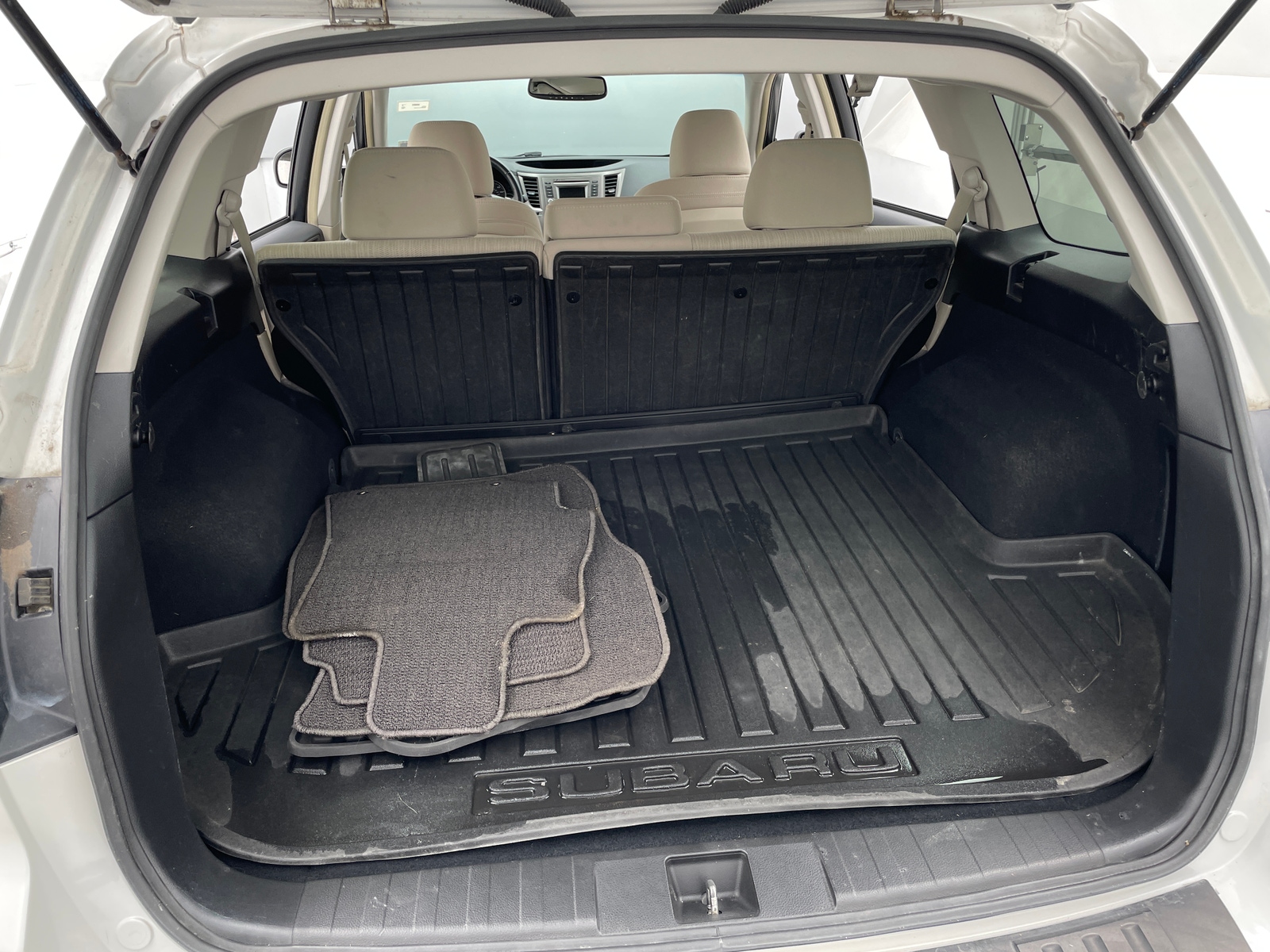 Thumbnail: 2014 Subaru Outback - 7