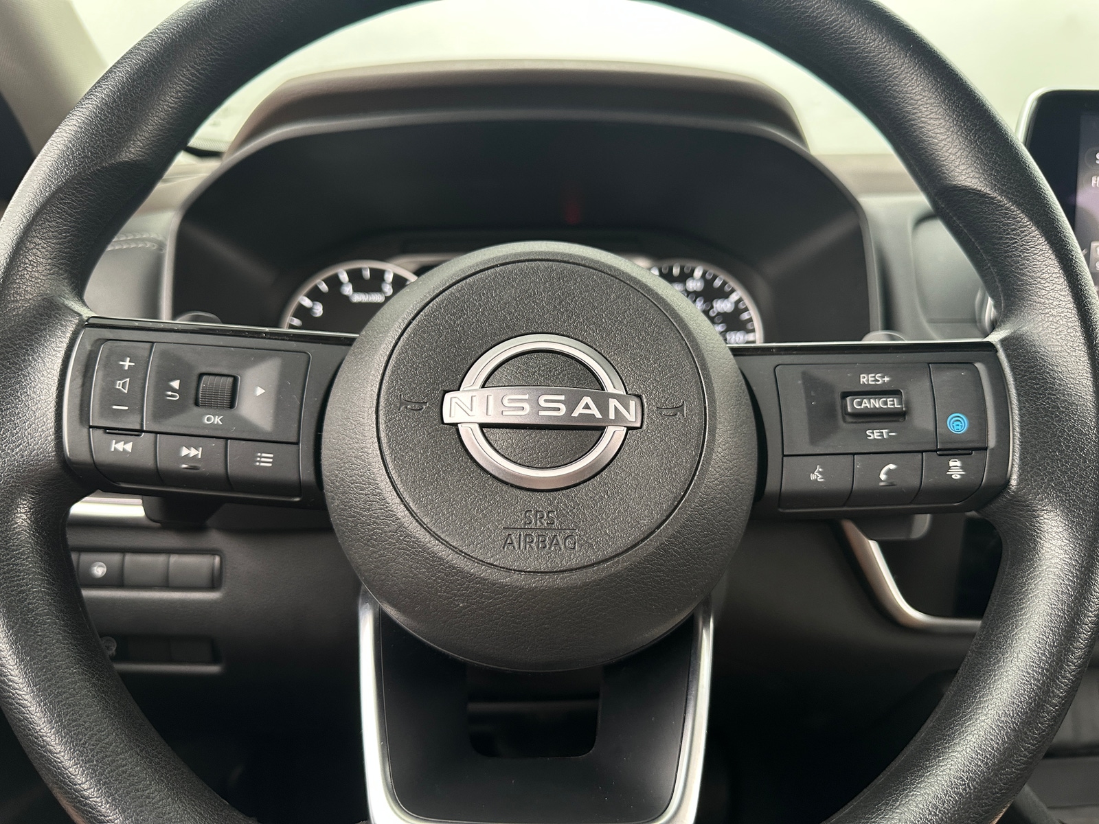 Thumbnail: 2023 Nissan Rogue - 5