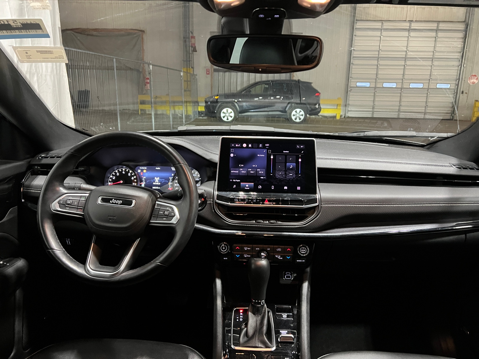 Thumbnail: 2022 Jeep Compass - 3