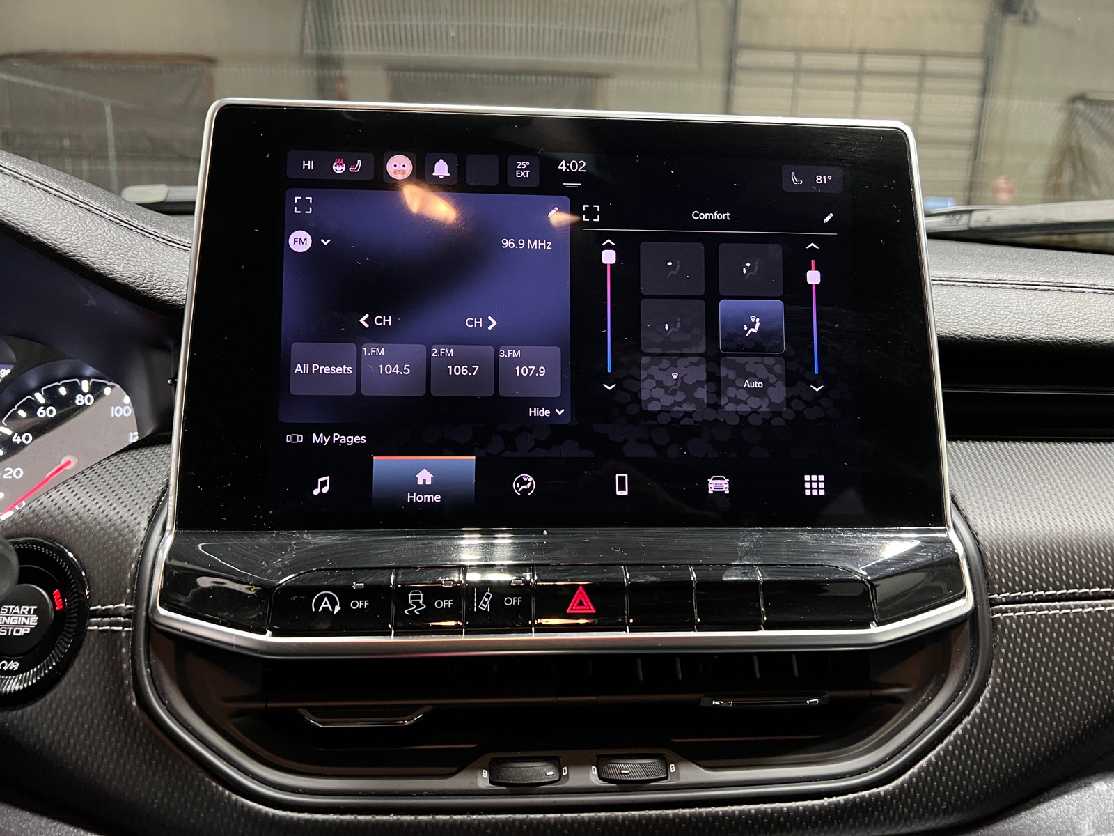 Thumbnail: 2022 Jeep Compass - 4