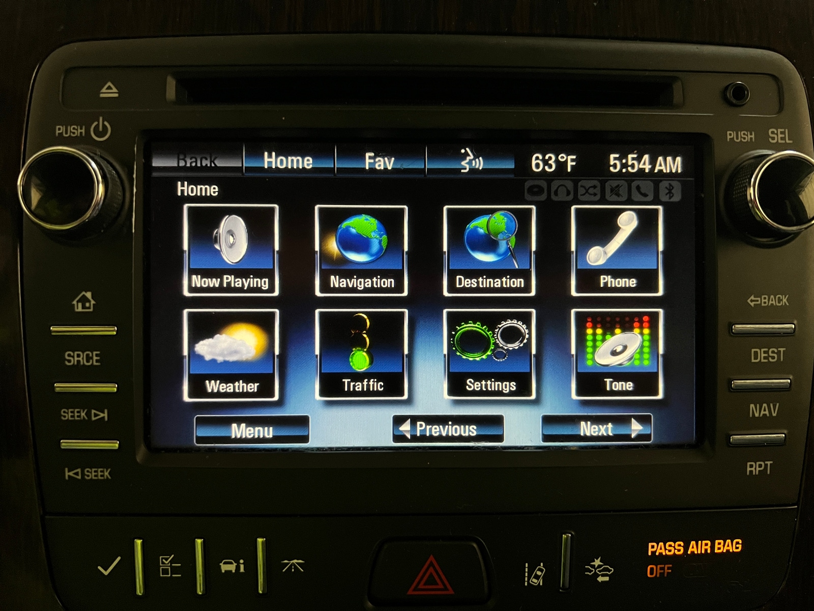 Thumbnail: 2016 Chevrolet Traverse - 3