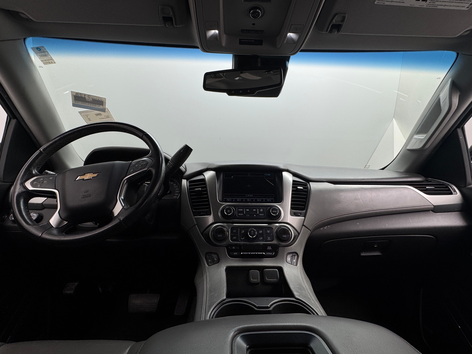 Thumbnail: 2018 Chevrolet Tahoe - 2