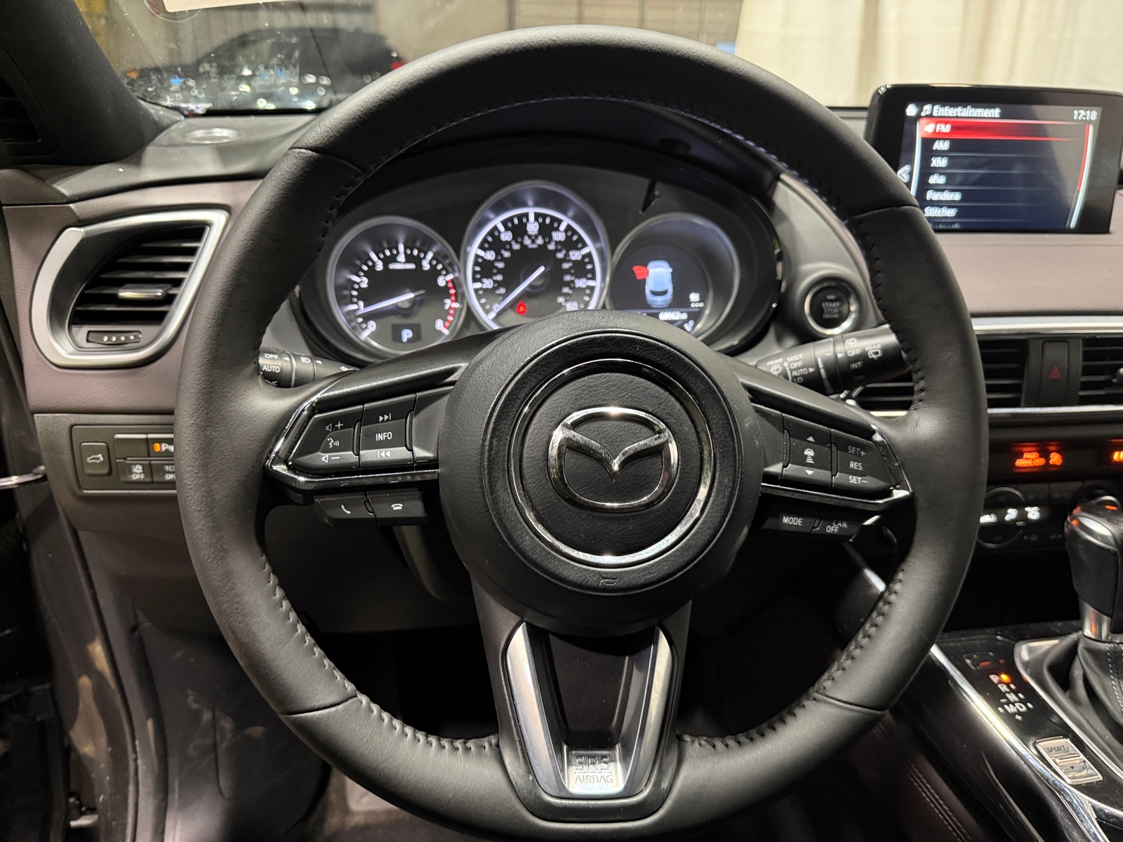 Thumbnail: 2018 Mazda CX-9 - 4